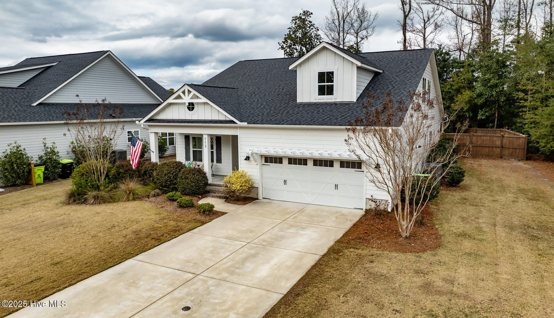 100544096 | Photo 42