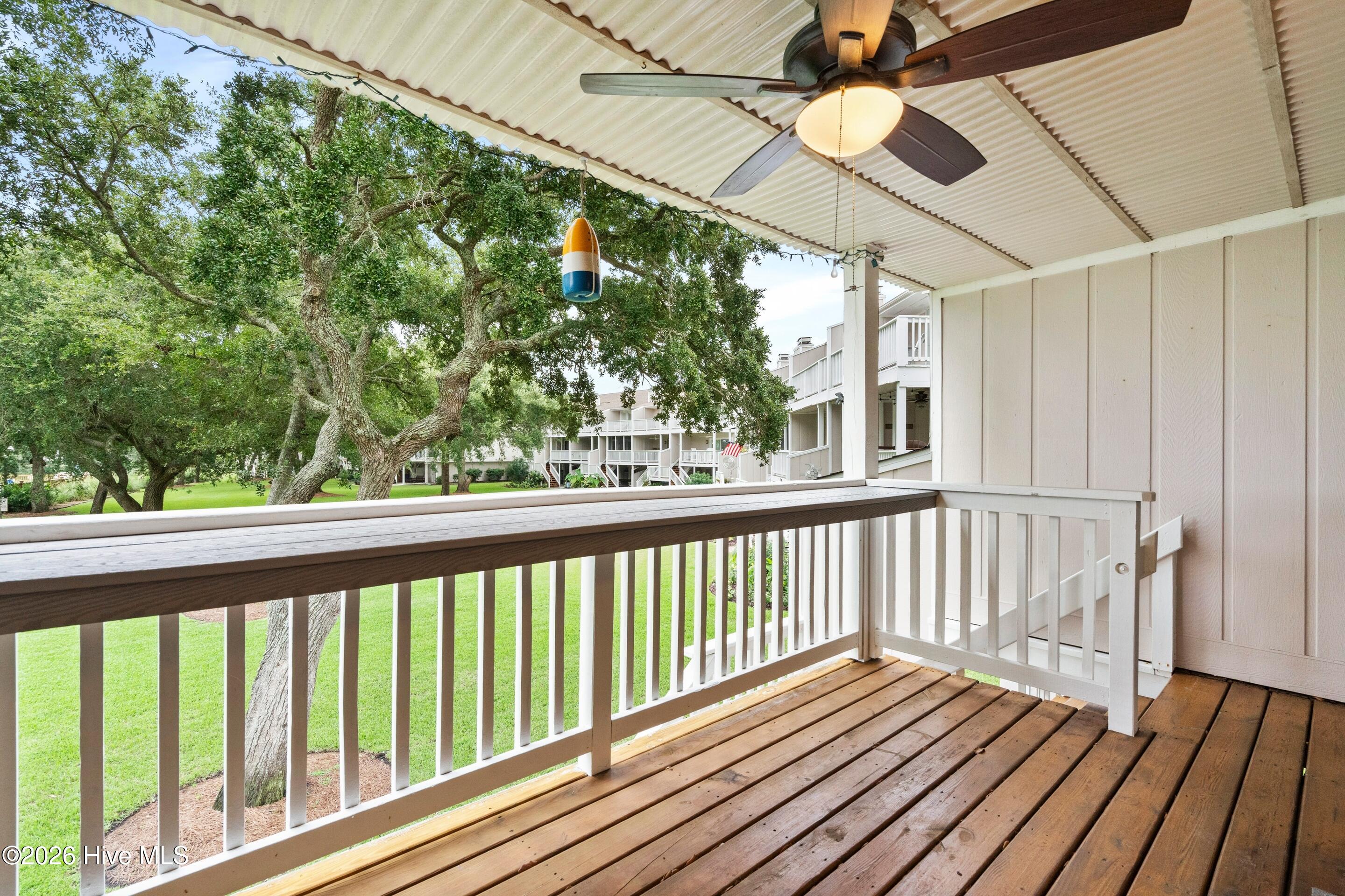 100554441 | Photo 22