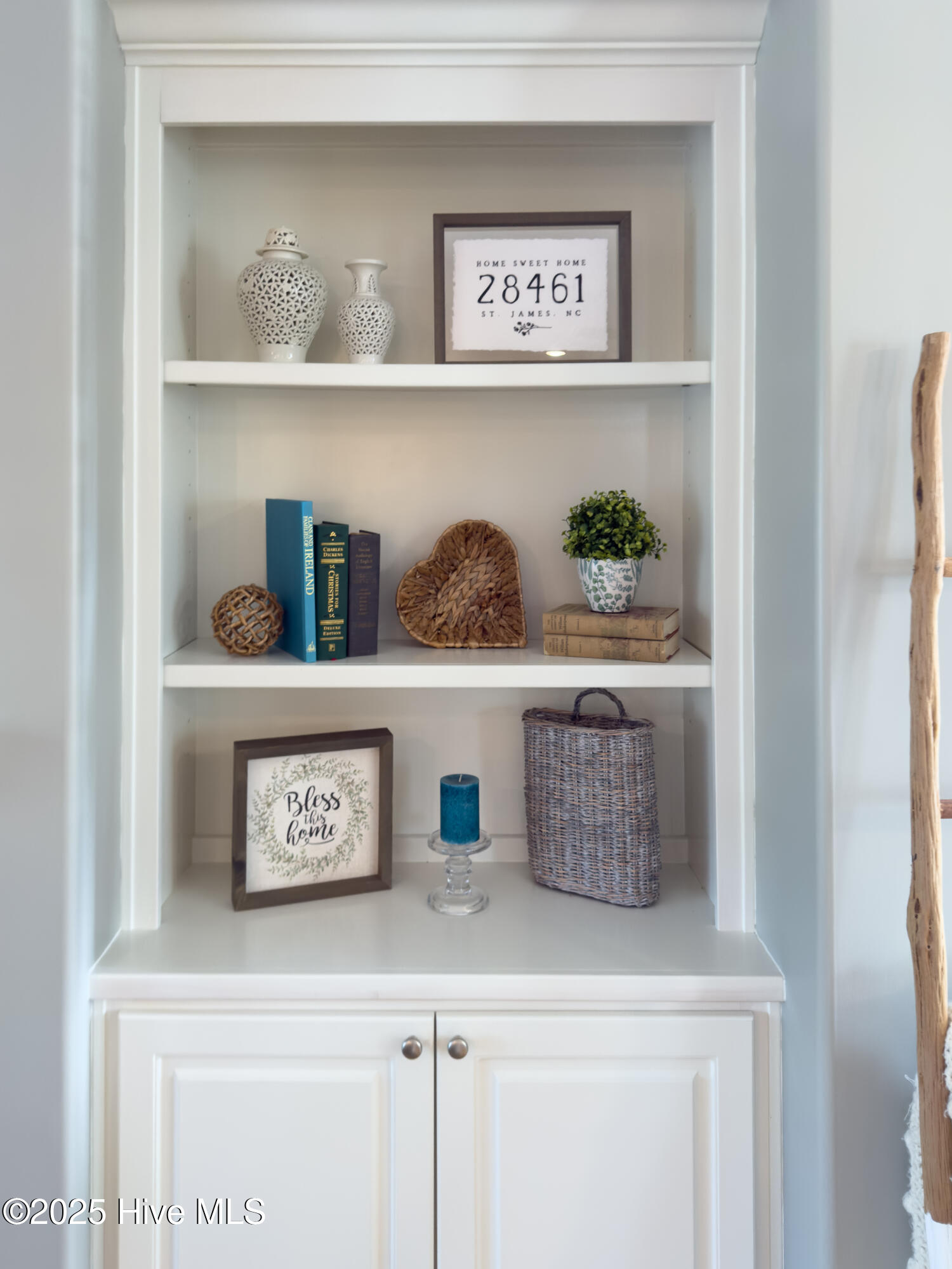 100543771 | Photo 12