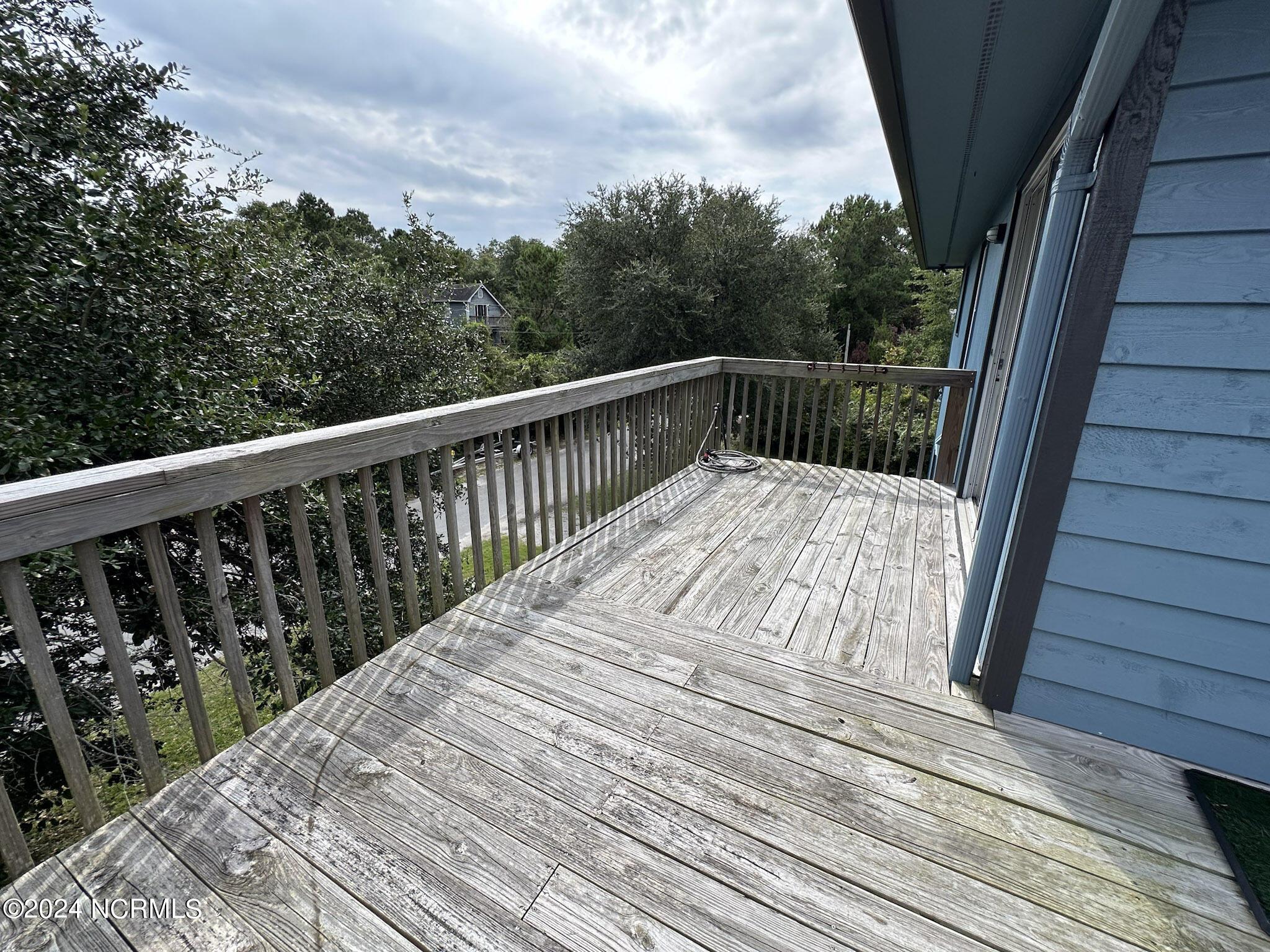 Exterior photo of 7301 Sound Drive East, Emerald Isle, NC 28594. MLS: 100579049