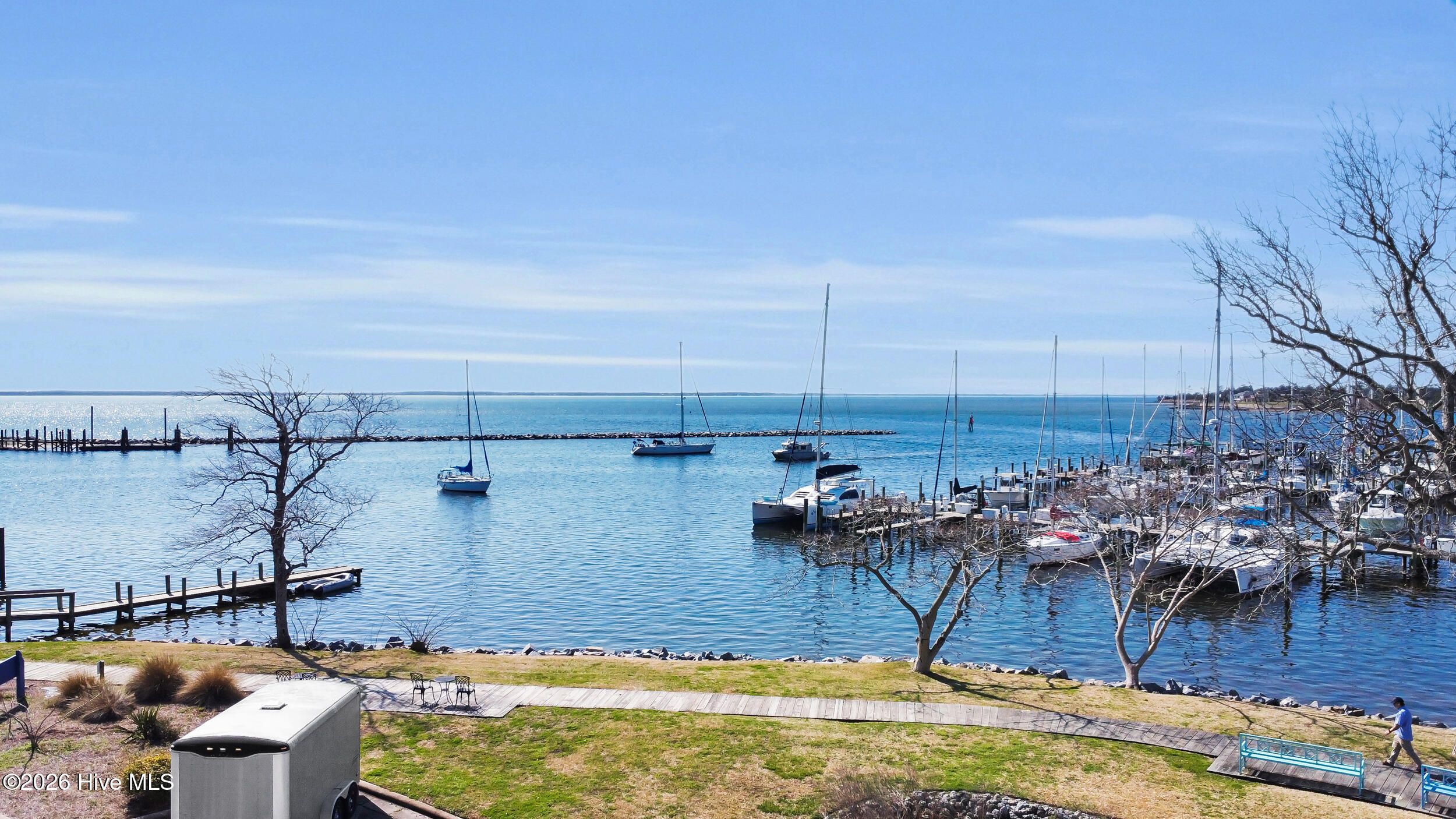 61 Spinnaker Point Road N, Oriental, NC, 28571