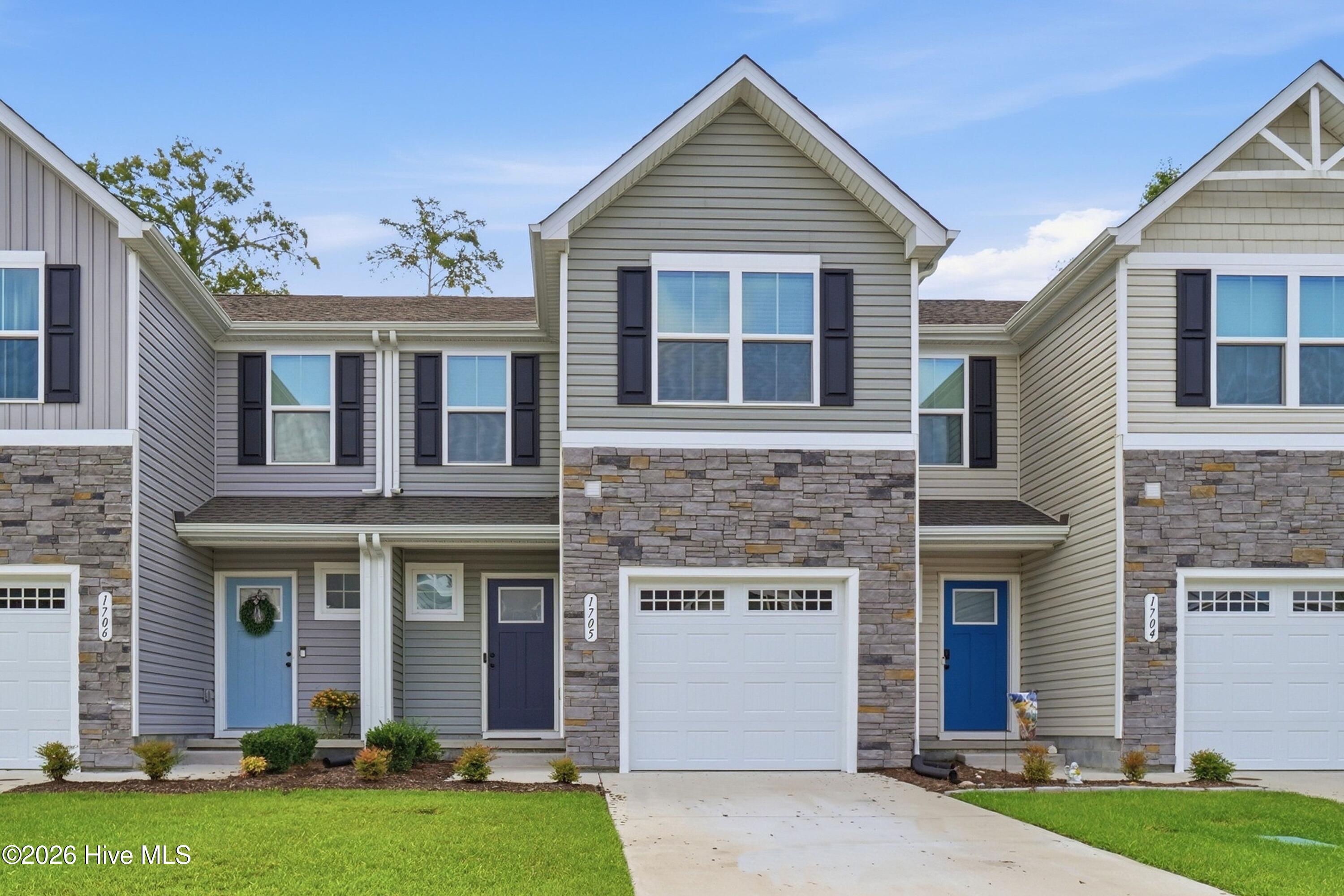 Featured listings Featured listings