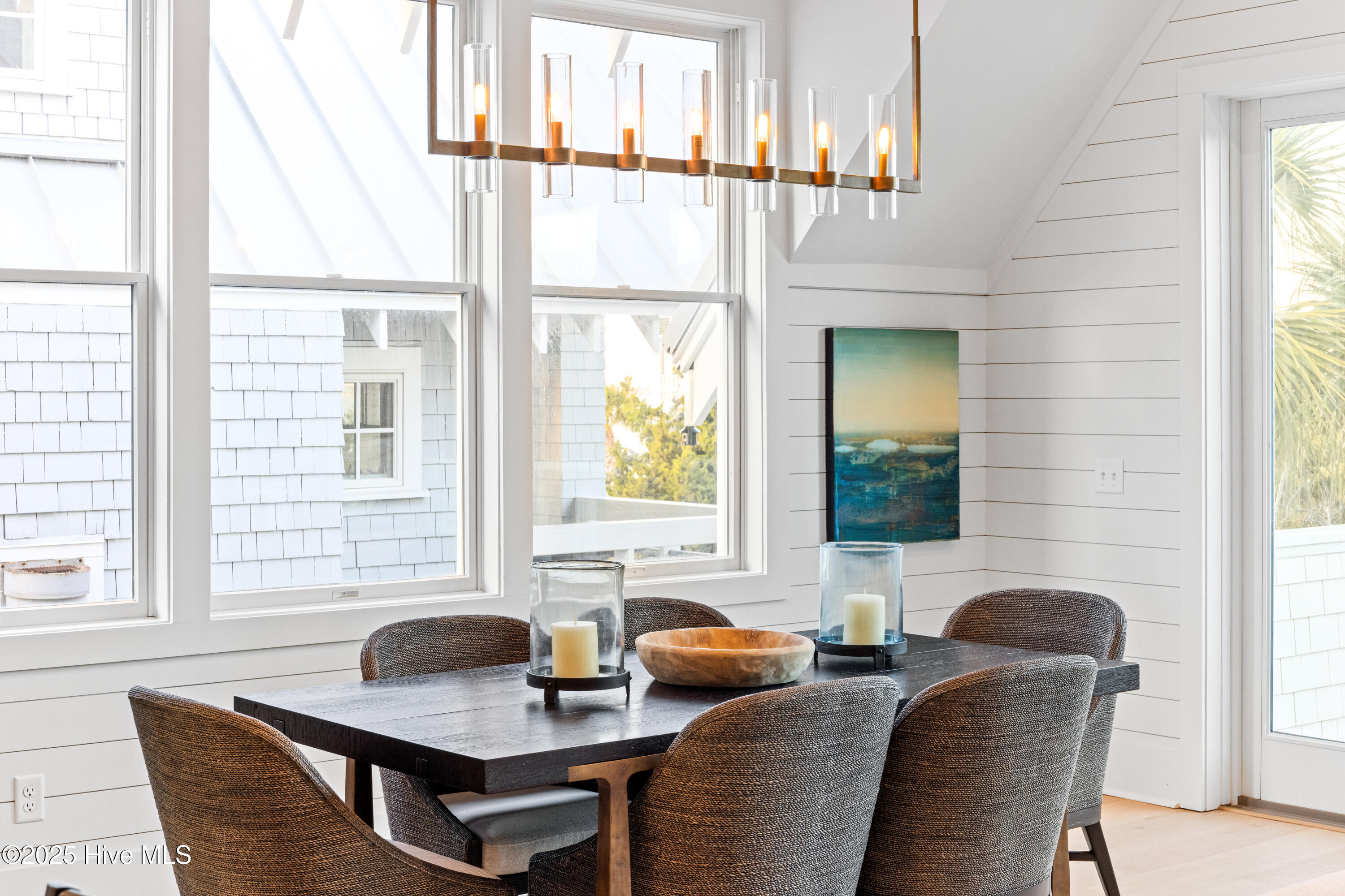 100521321 | Photo 21