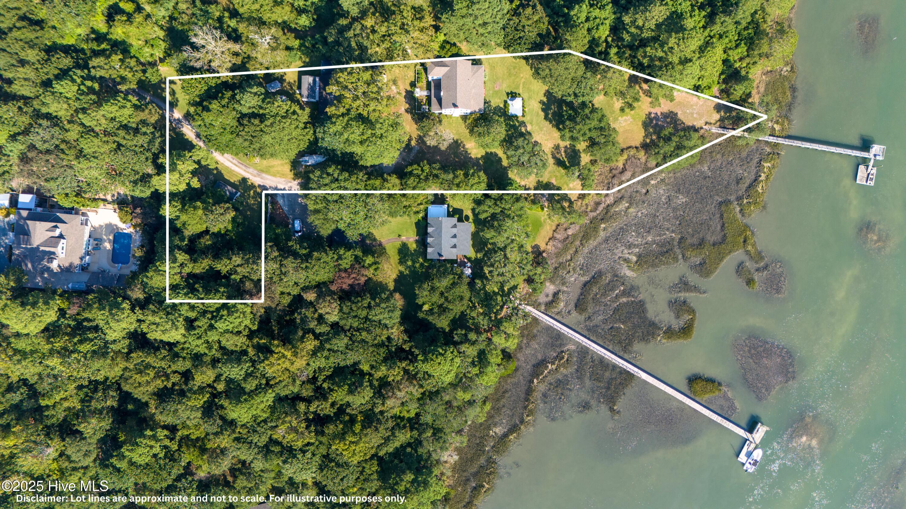 100535774 | Photo 22