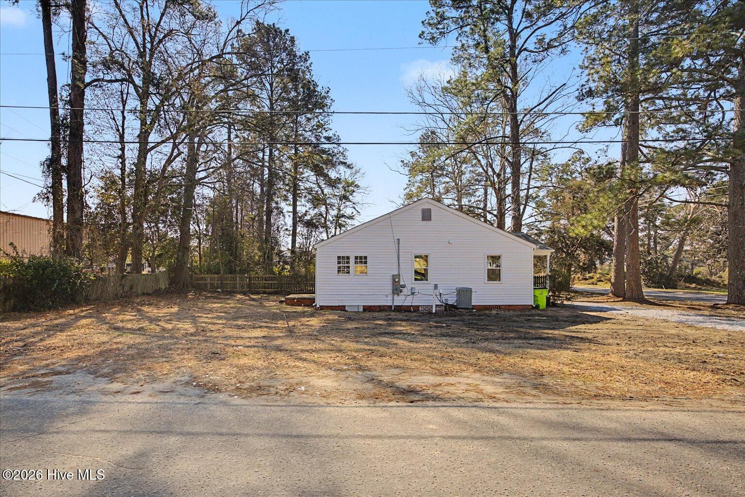 100554181 | Photo 45