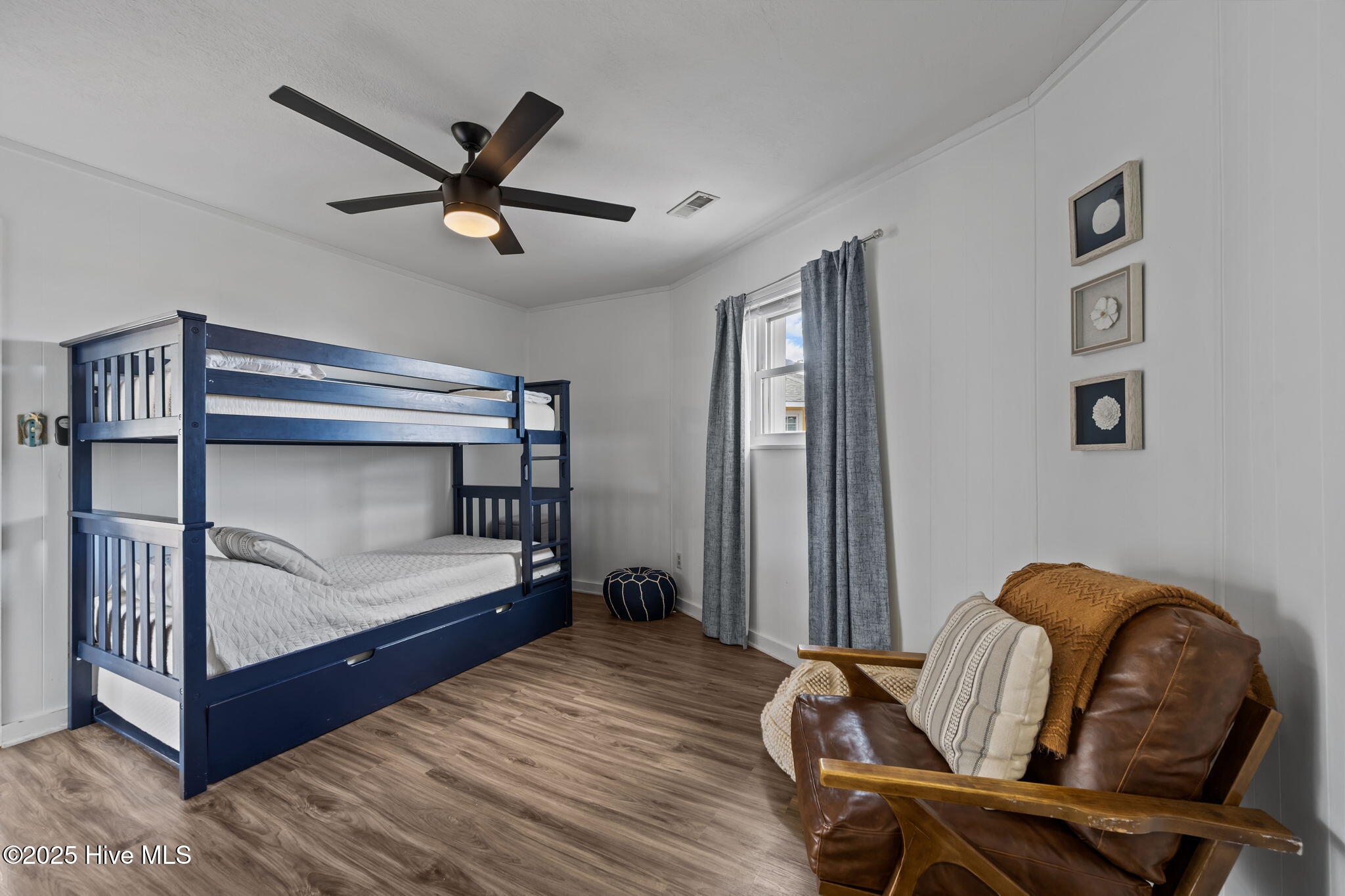 100543608 | Photo 20