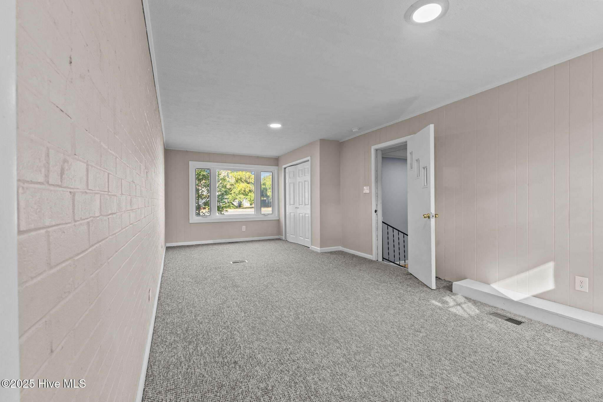 21-web-or-mls-AZ3A8876