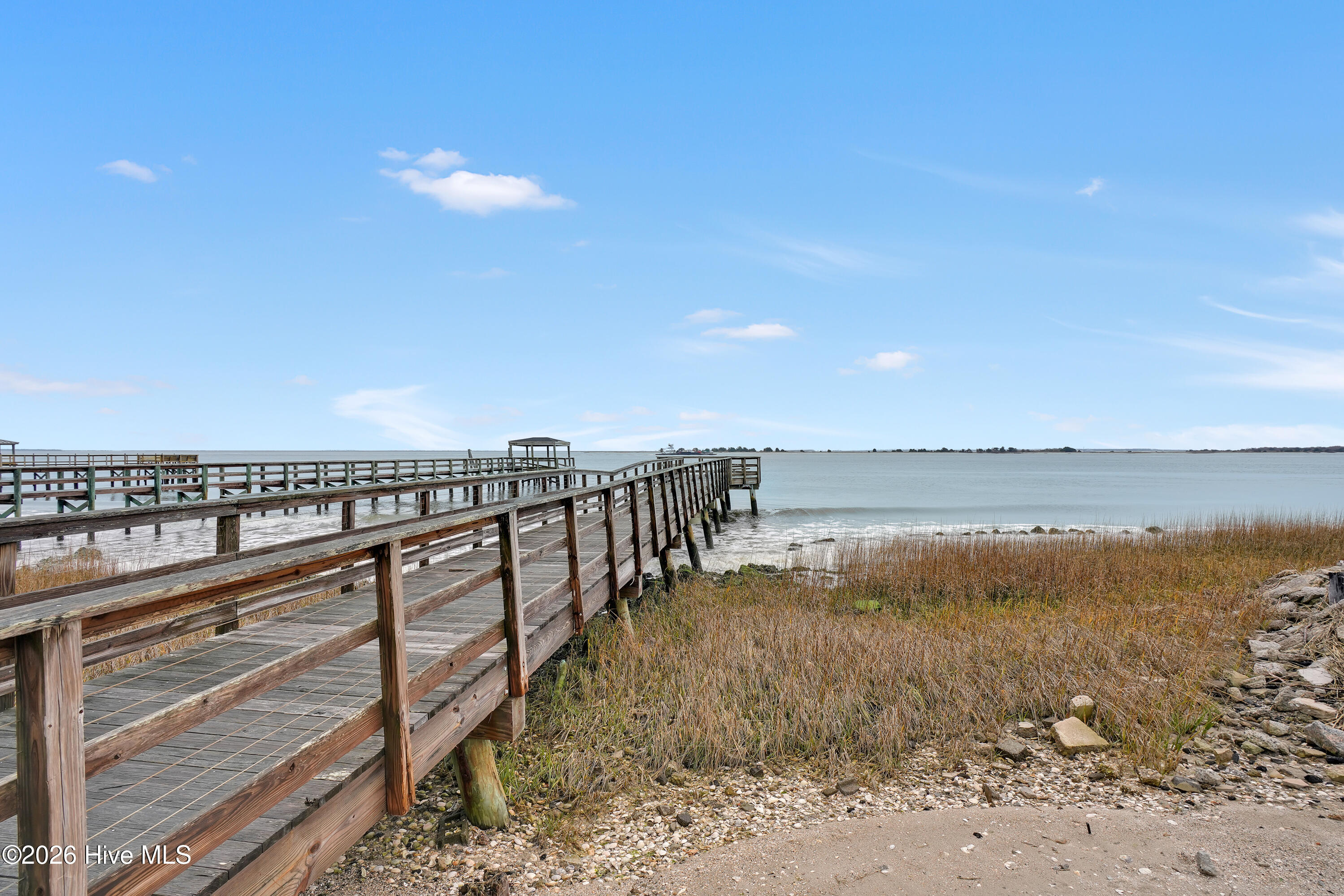 100543554 | Photo 38