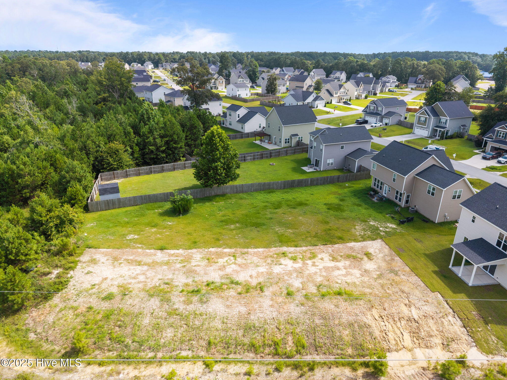 100504160 | Photo 51