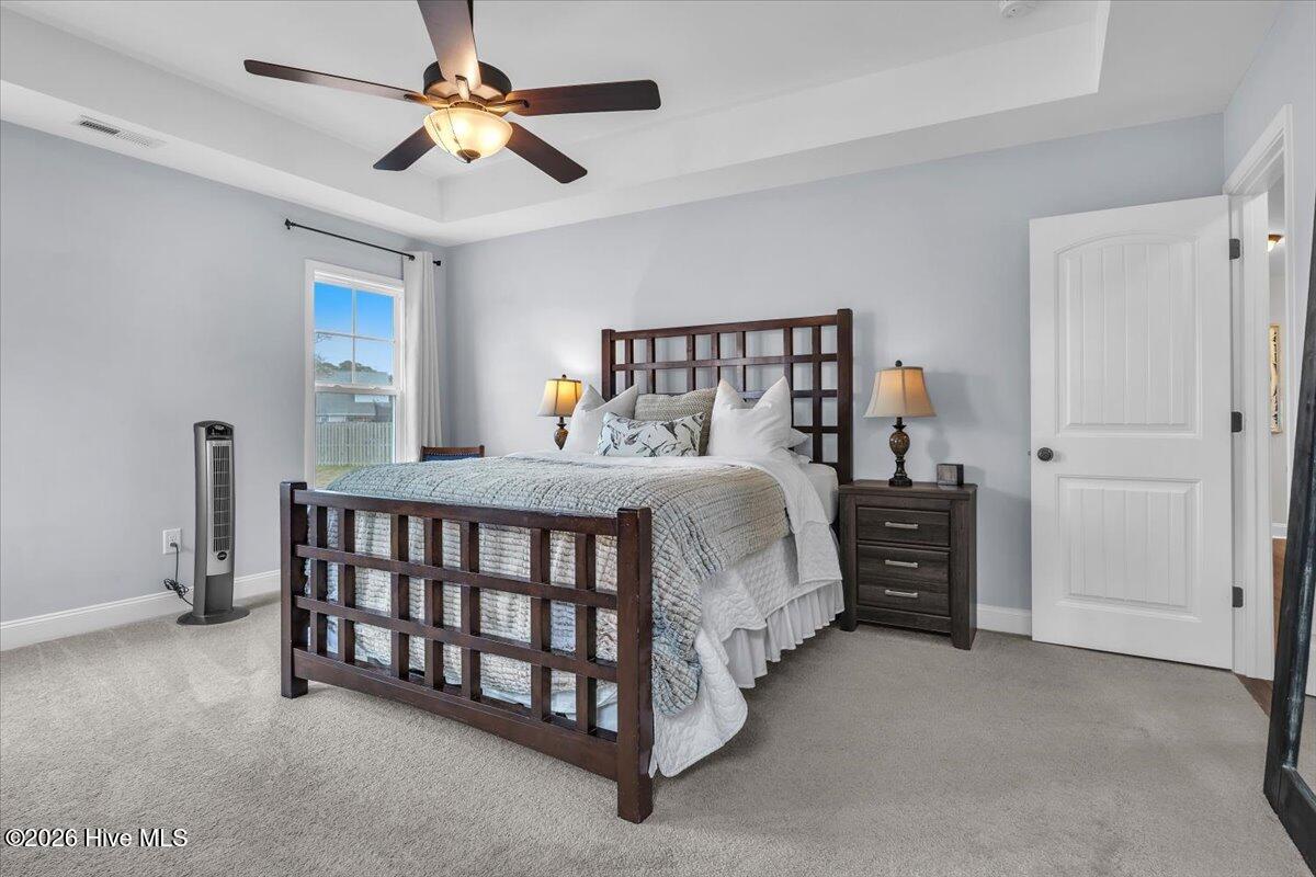 100558740 | Photo 28