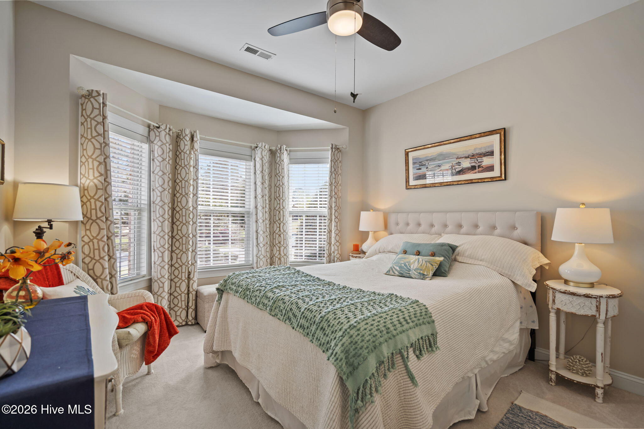 100562248 | Photo 32