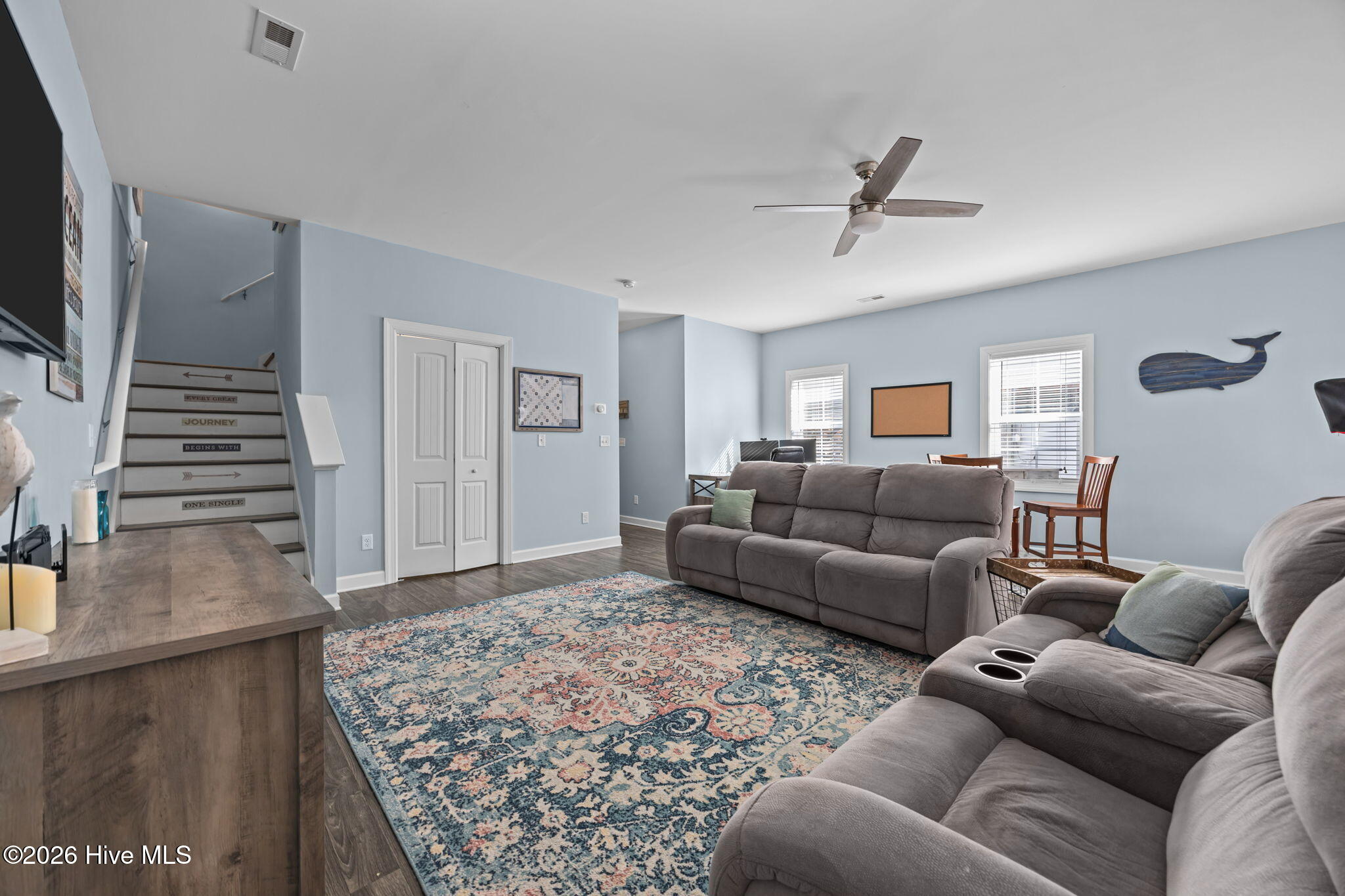 100551648 | Photo 26