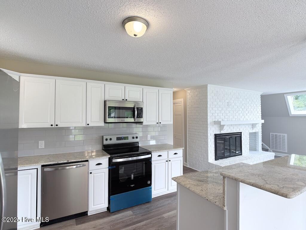 100519170 | Photo 13