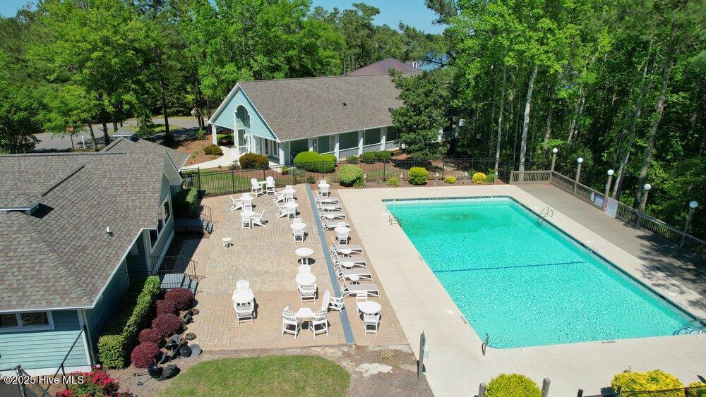 100513085 | Photo 66