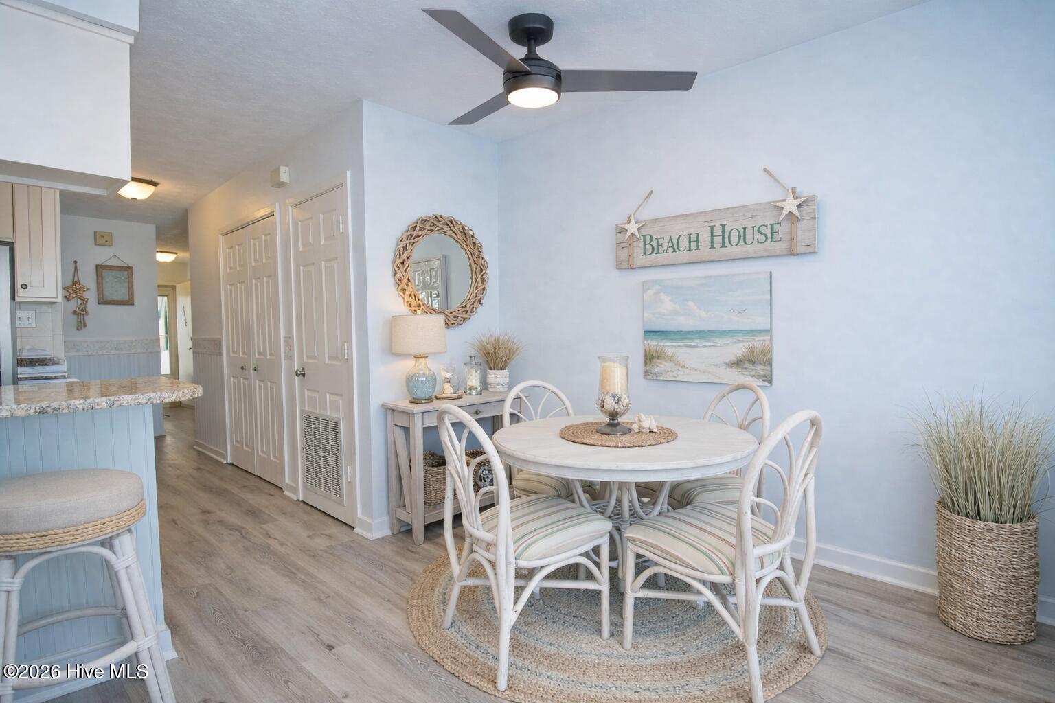 100516051 | Photo 11