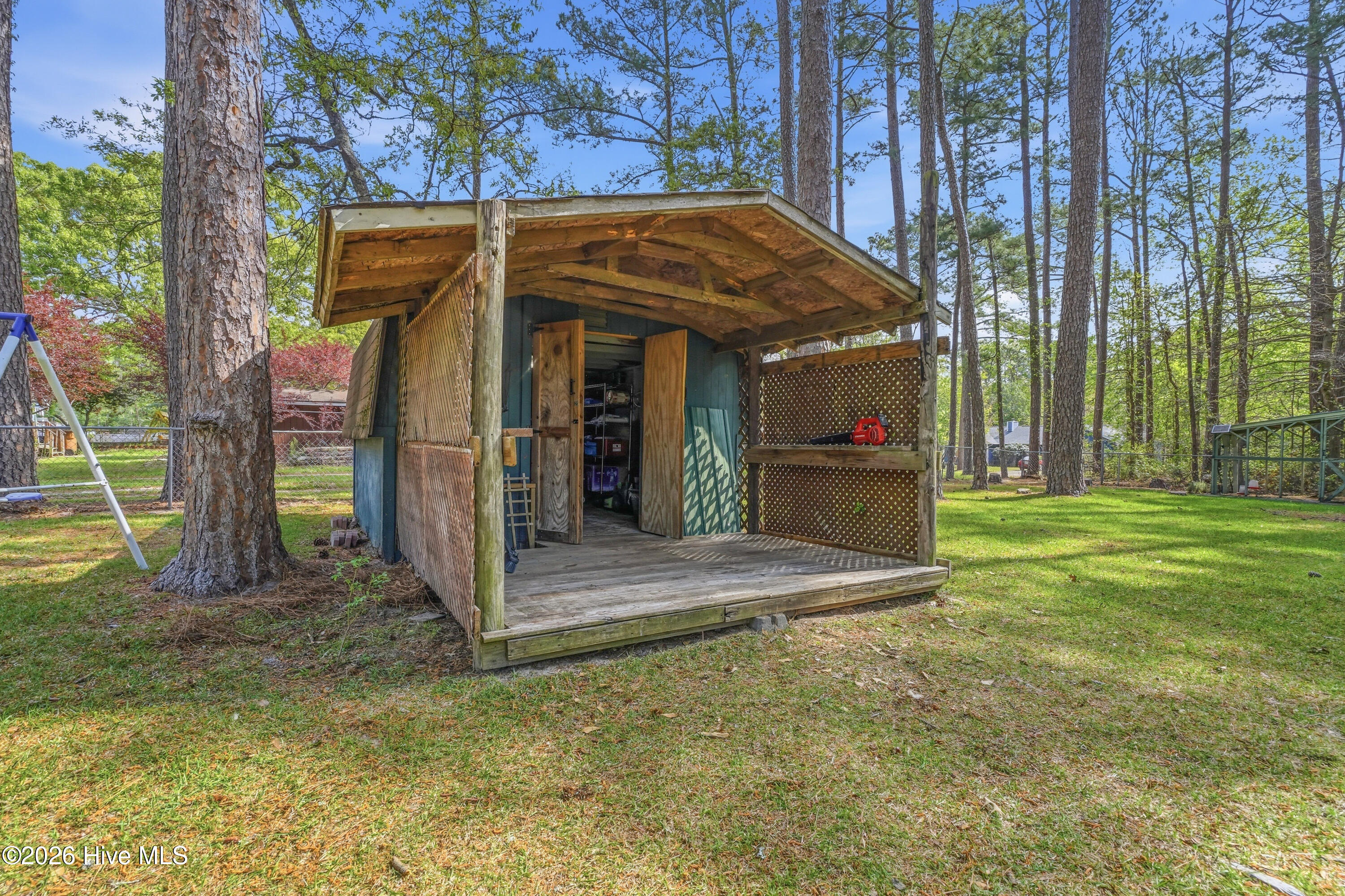 100566654 | Photo 16