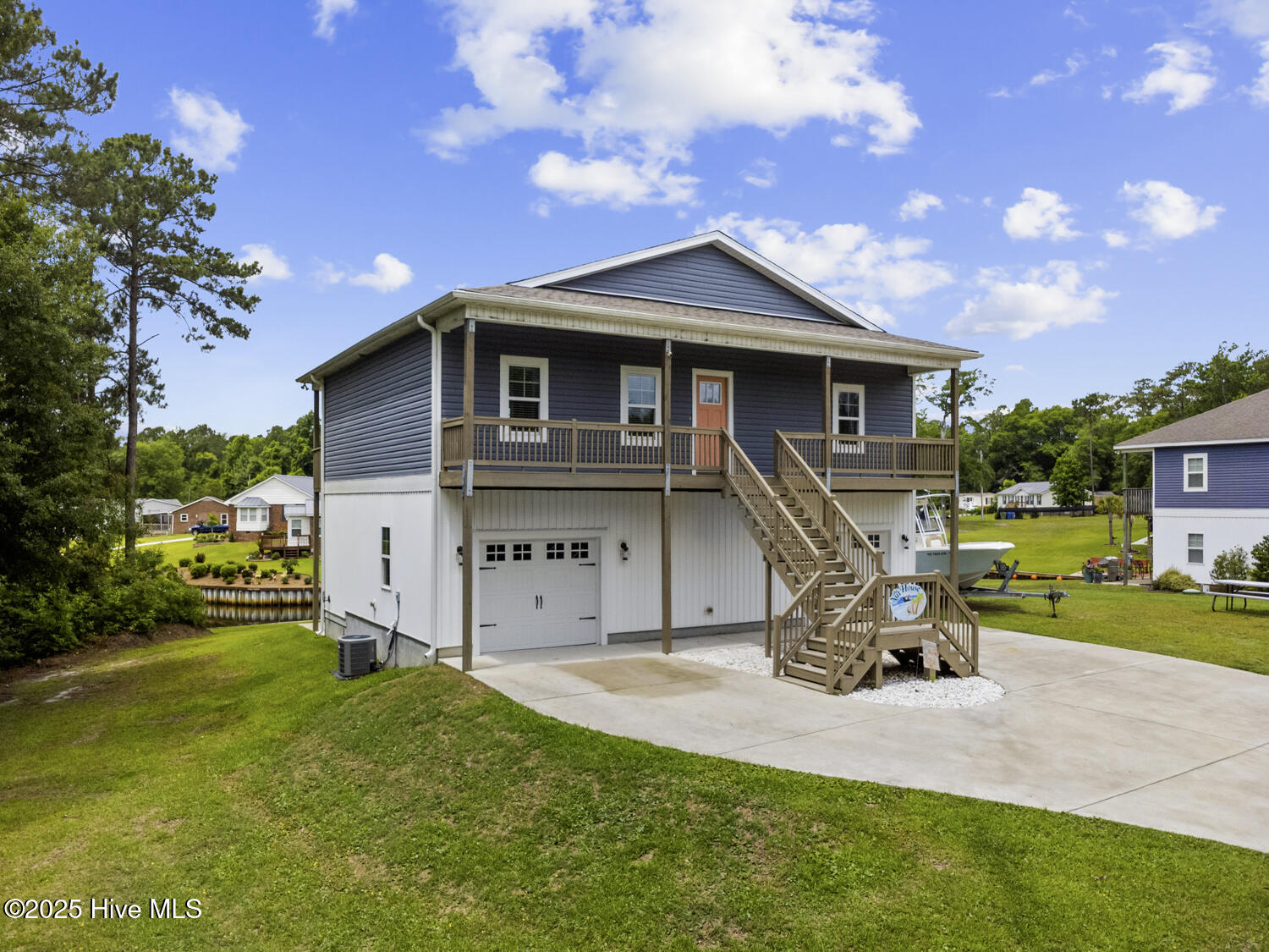 Homes for sale in Sneads Ferry, NC | 452 Crows Nest Ln, Sneads Ferry, NC 28460 | MLS# 100512173