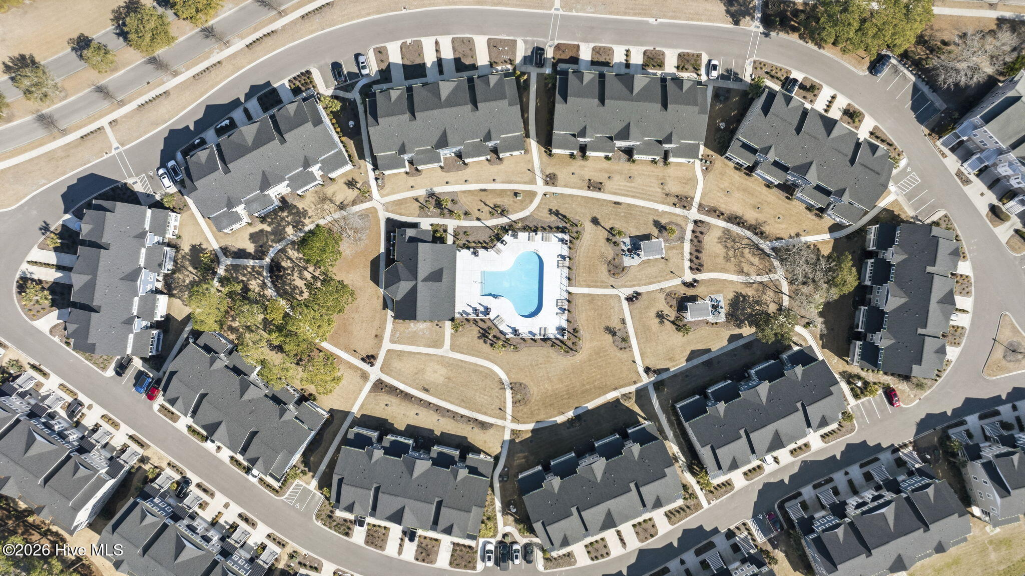 100553827 | Photo 49