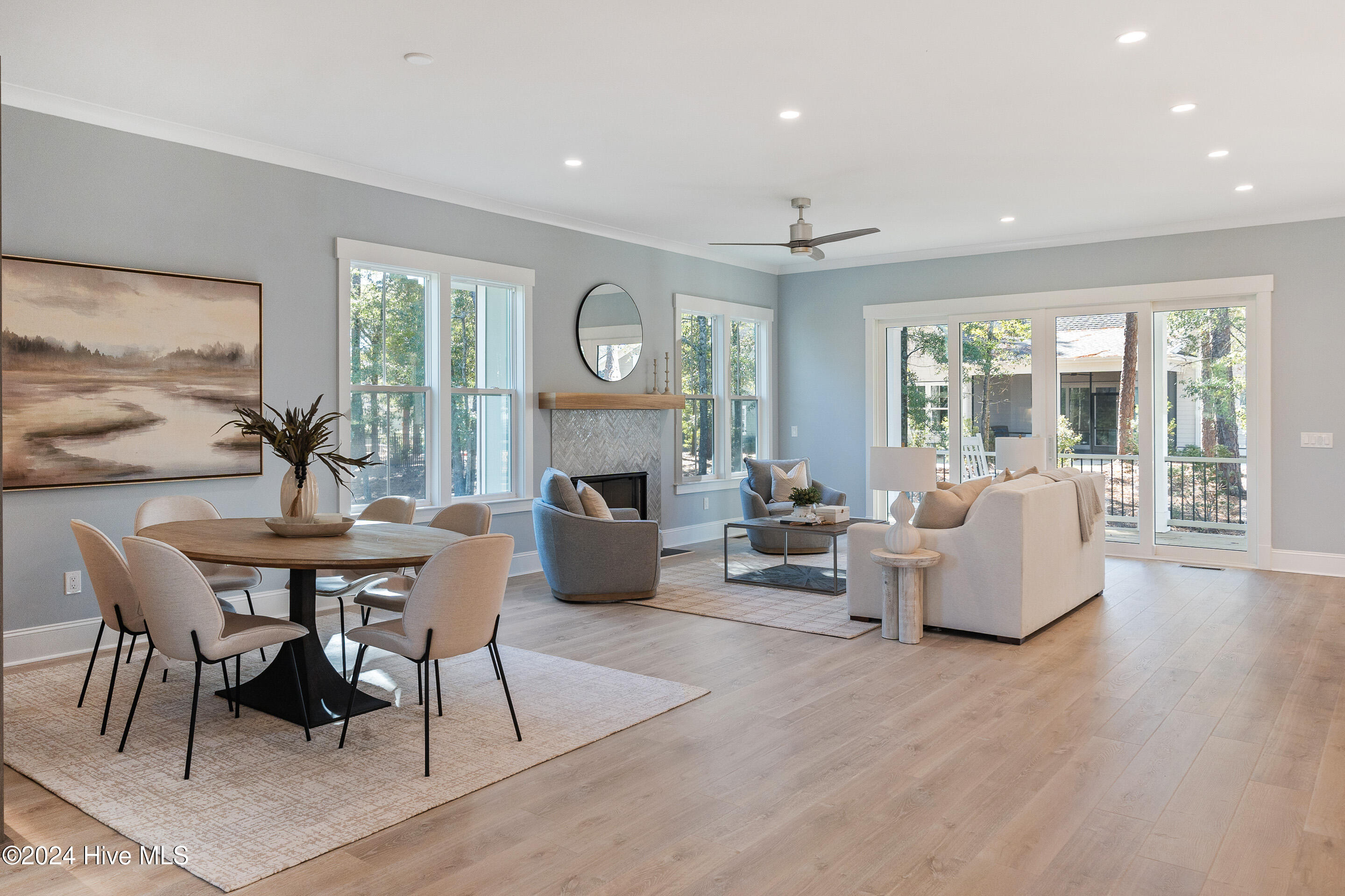 100451918 | Photo 16