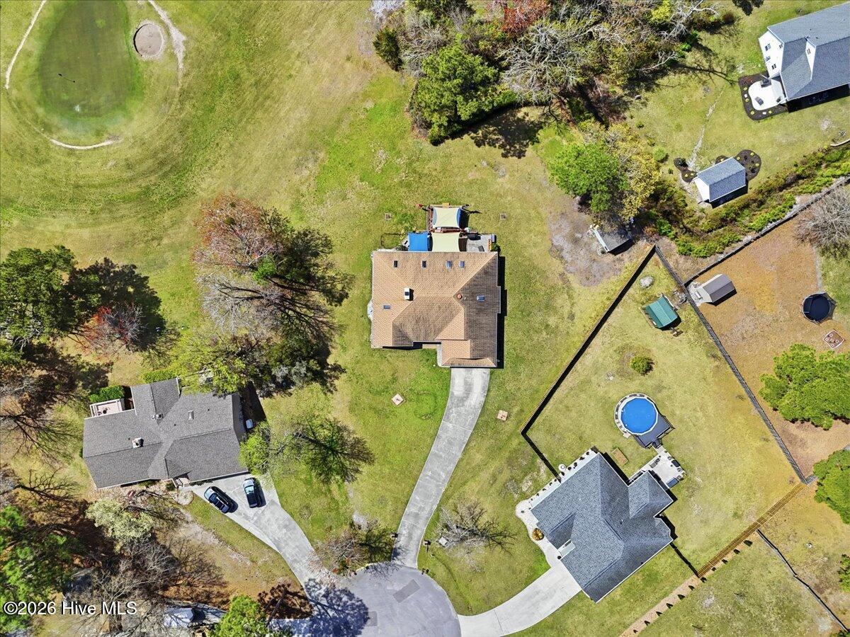 100563011 | Photo 65