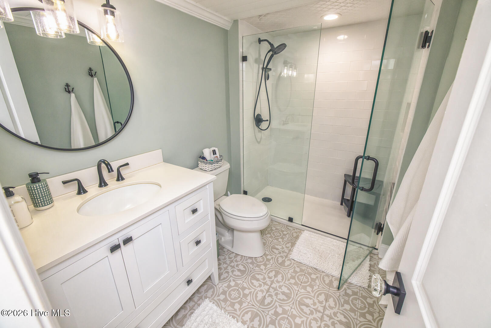 100559278 | Photo 17