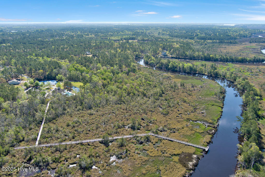 100531958 | Photo 34