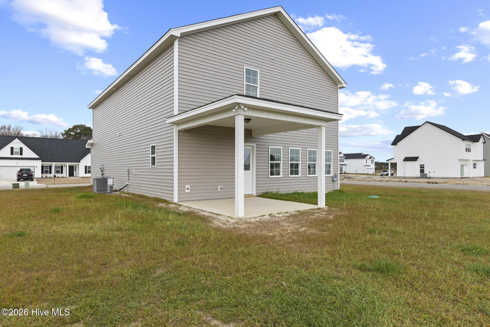 100519461 | Photo 31