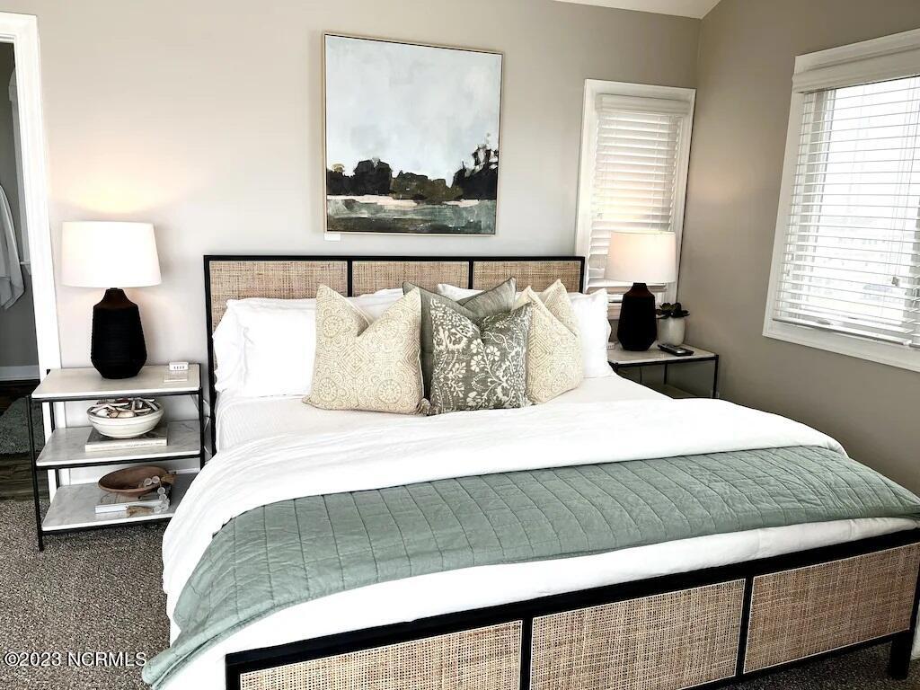 100512981 | Photo 15