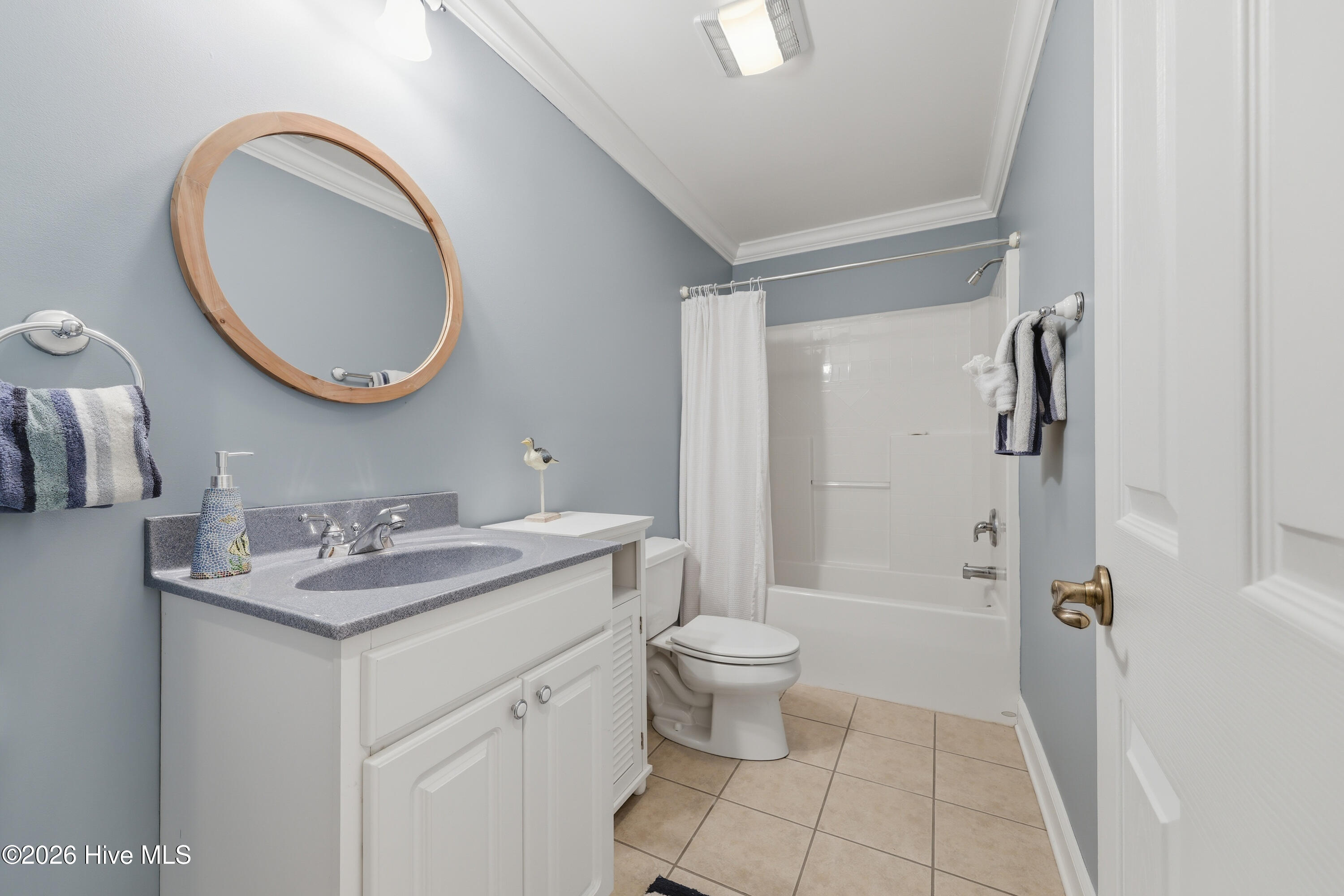 100558139 | Photo 53