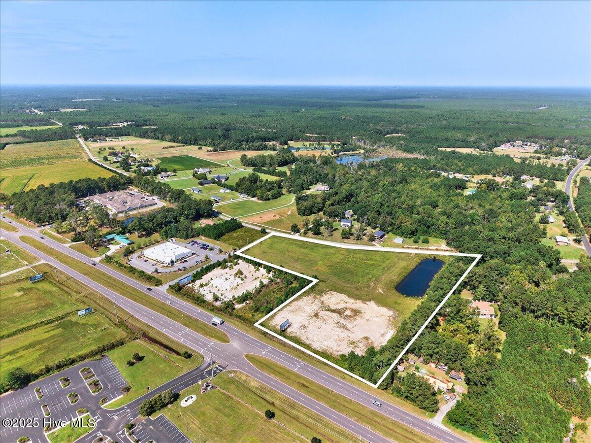 100534827 | Photo 12