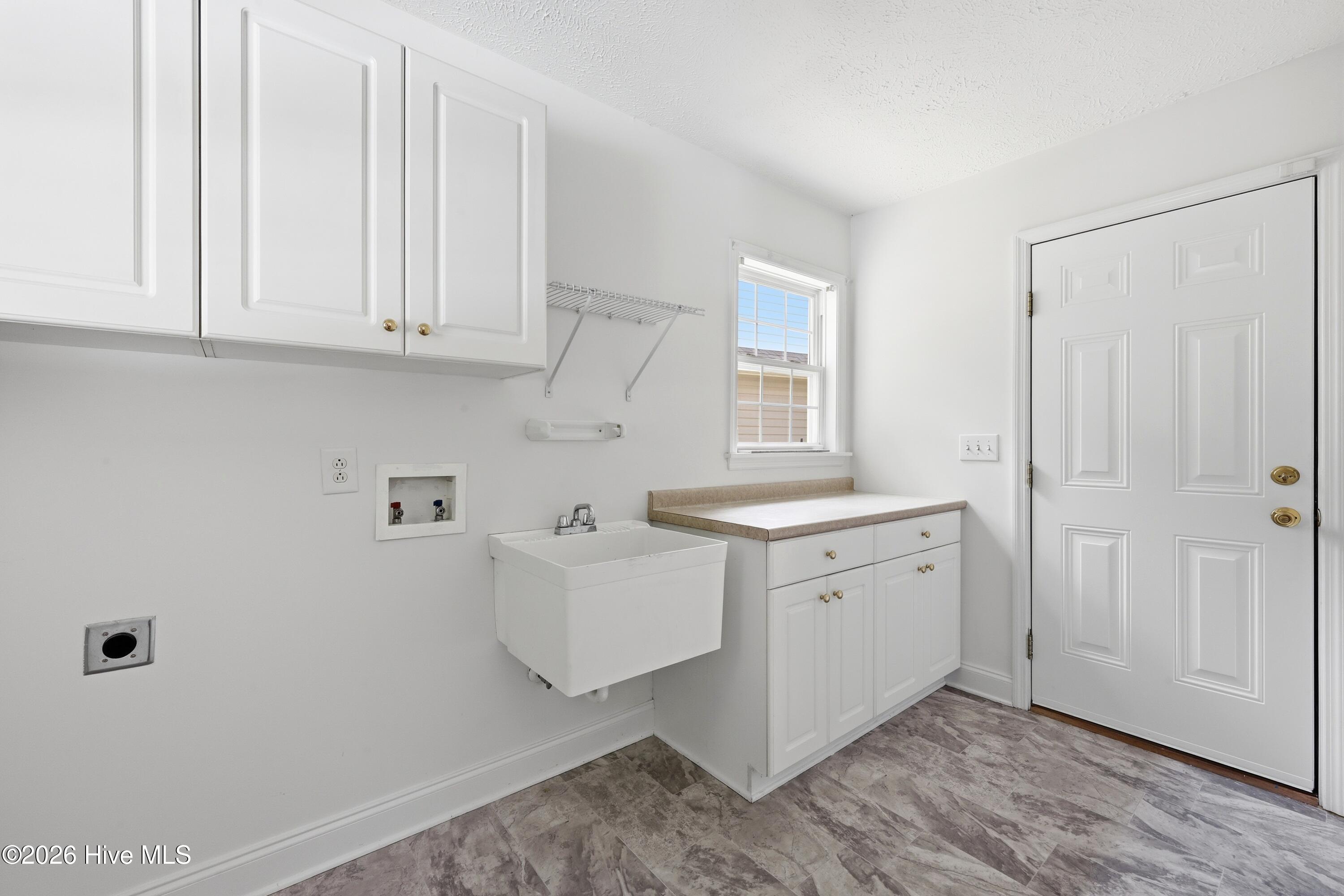 320 Neuchatel Road,New Bern