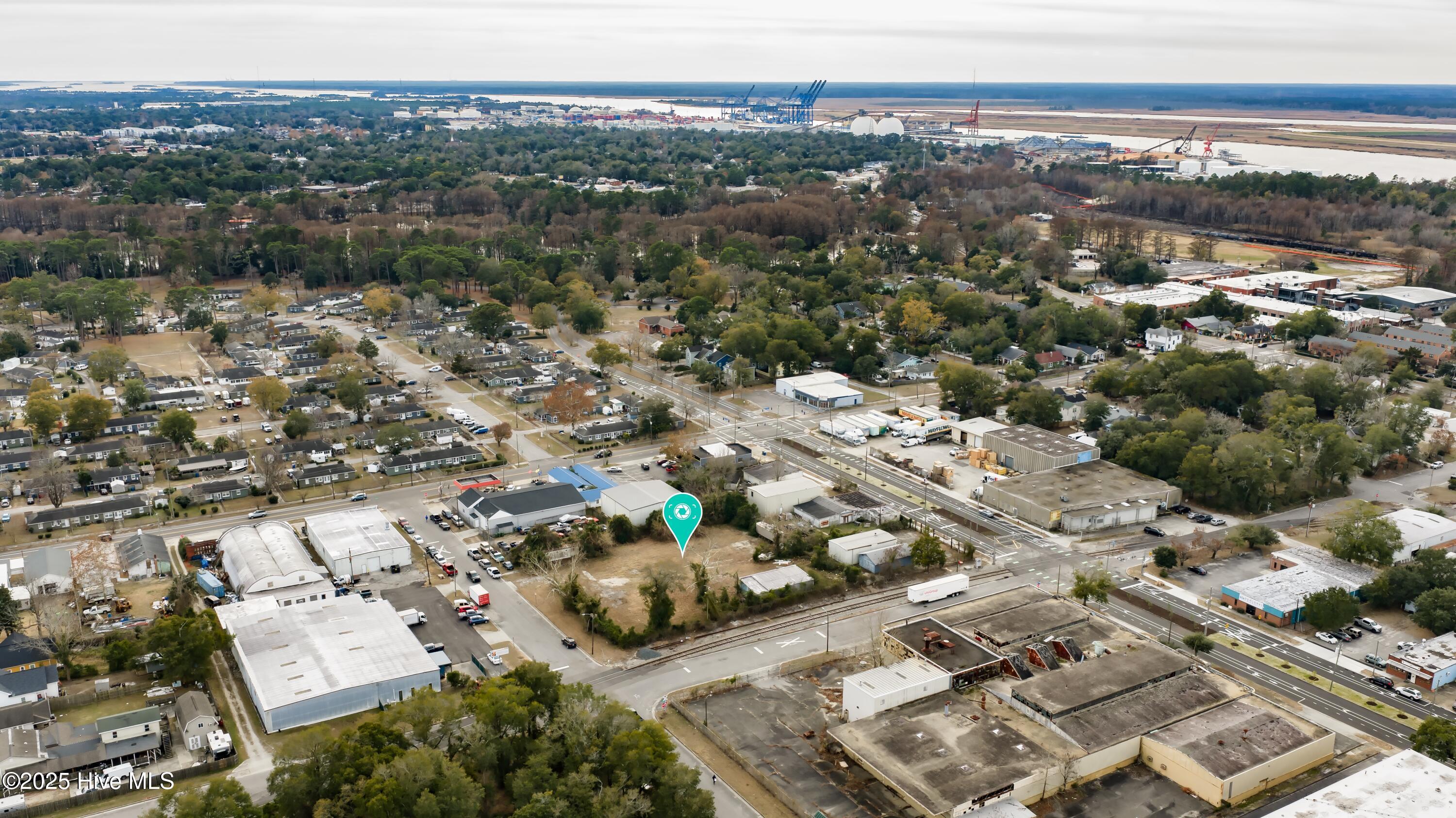 100546015 | Photo 18