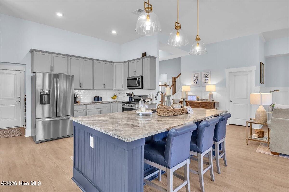 100569276 | Photo 14