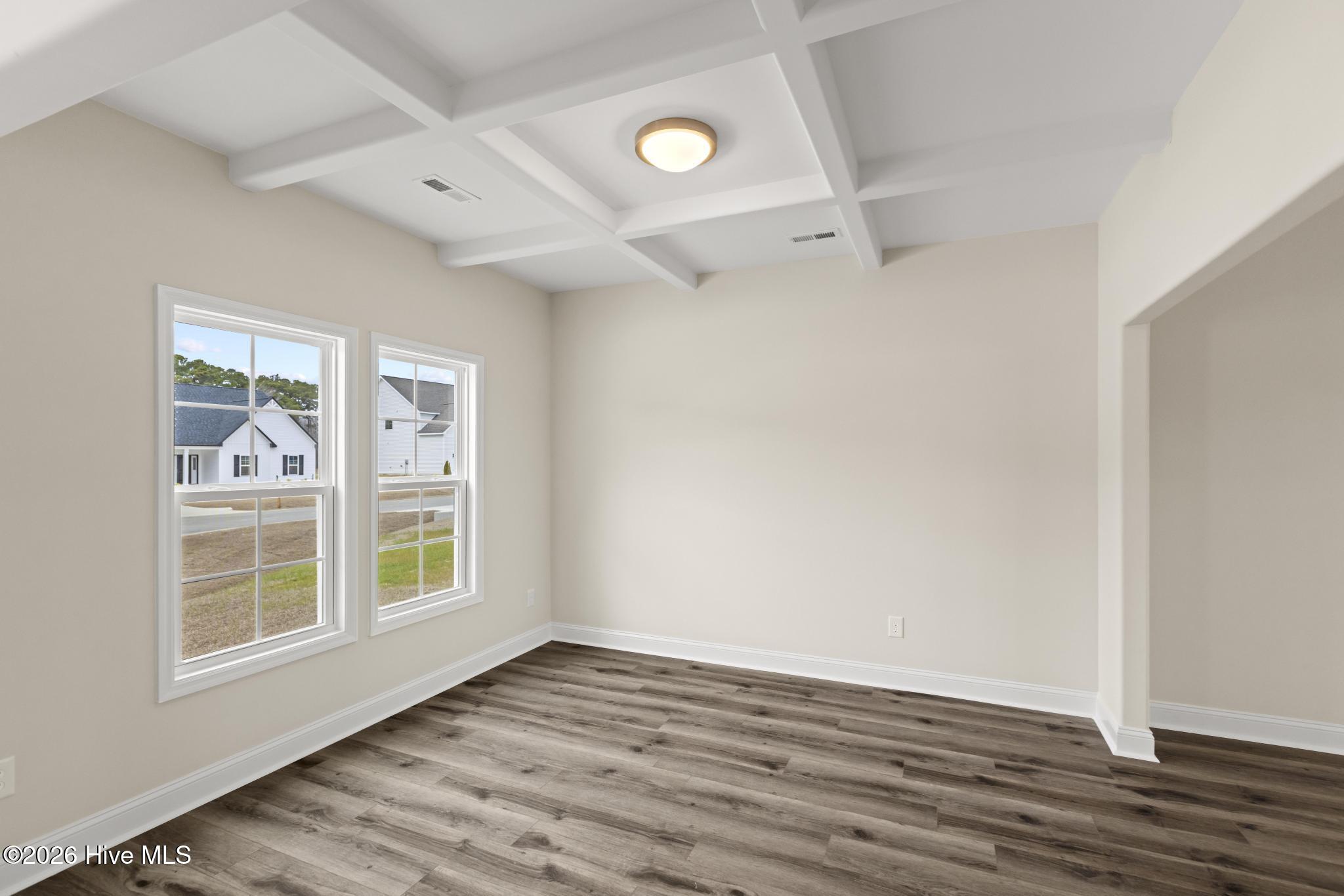 100516186 | Photo 17