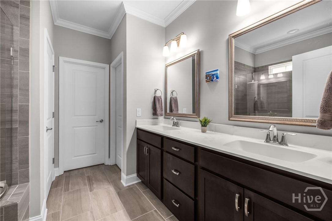 Owner's Bathroom