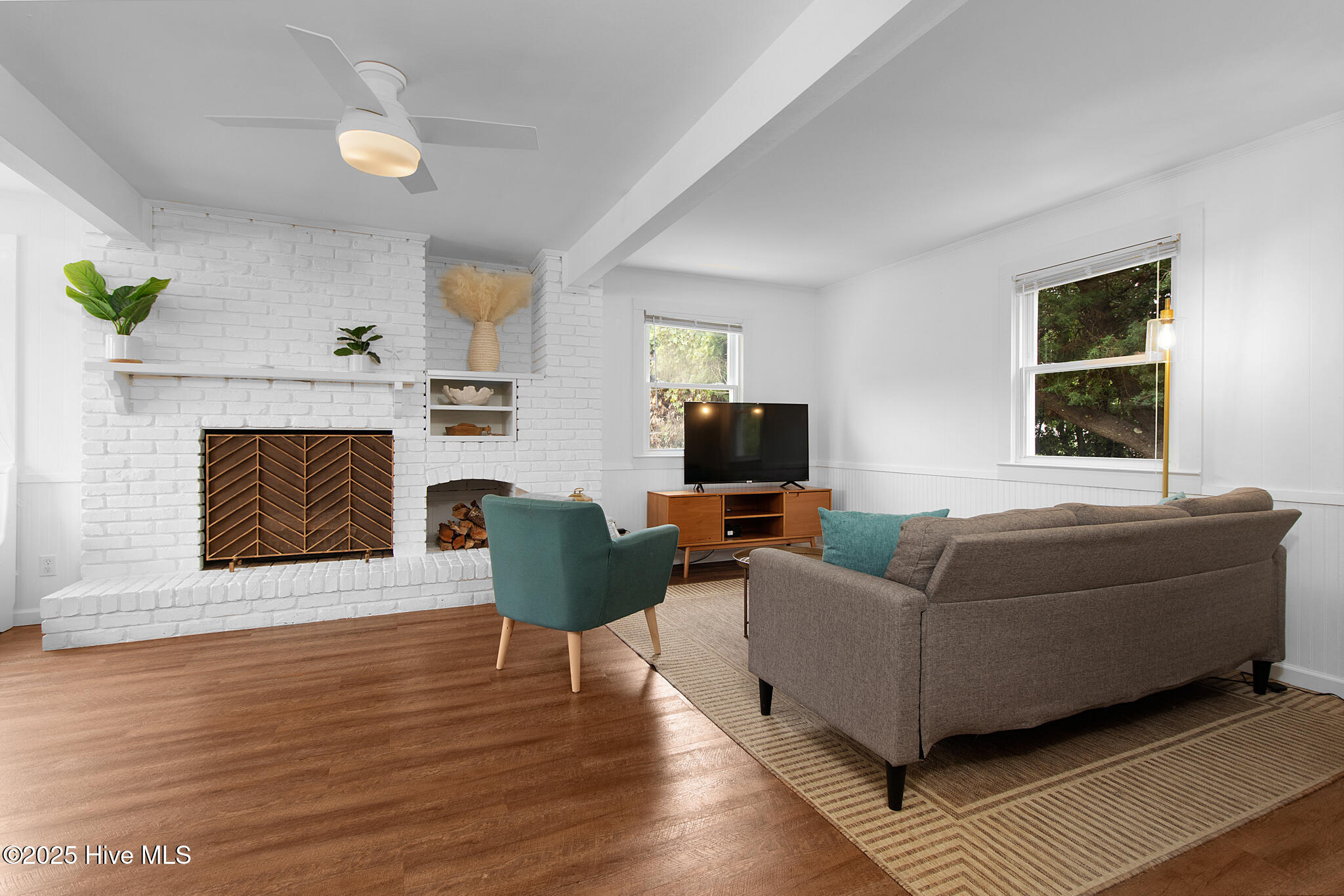 100527418 | Photo 24