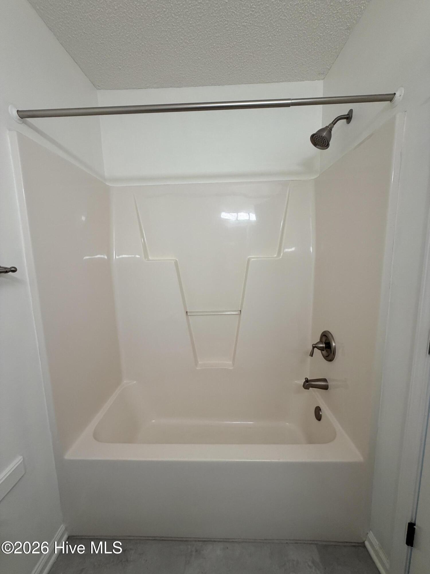 100567497 | Photo 23