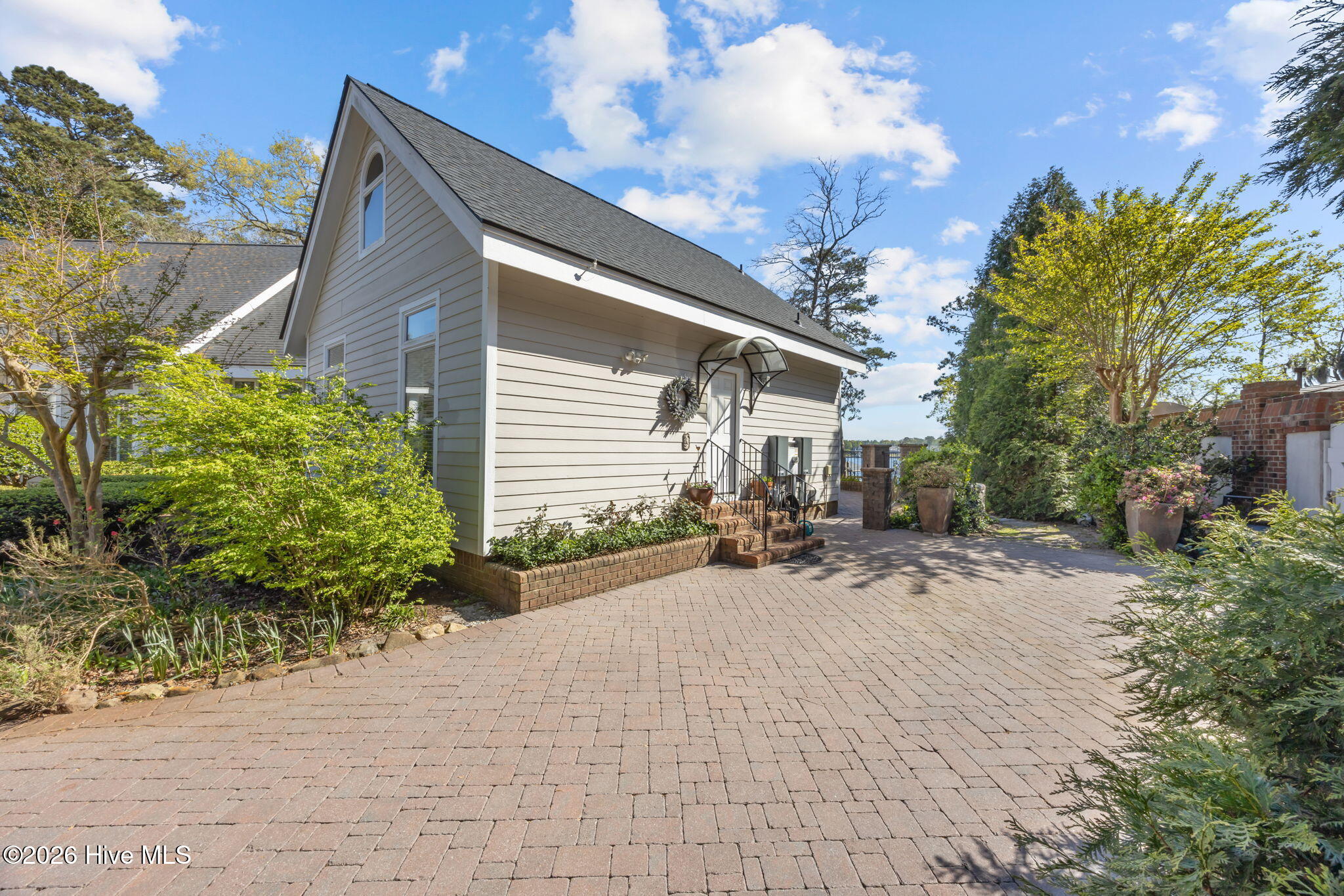 211 Wilson Point Road,Trent Woods