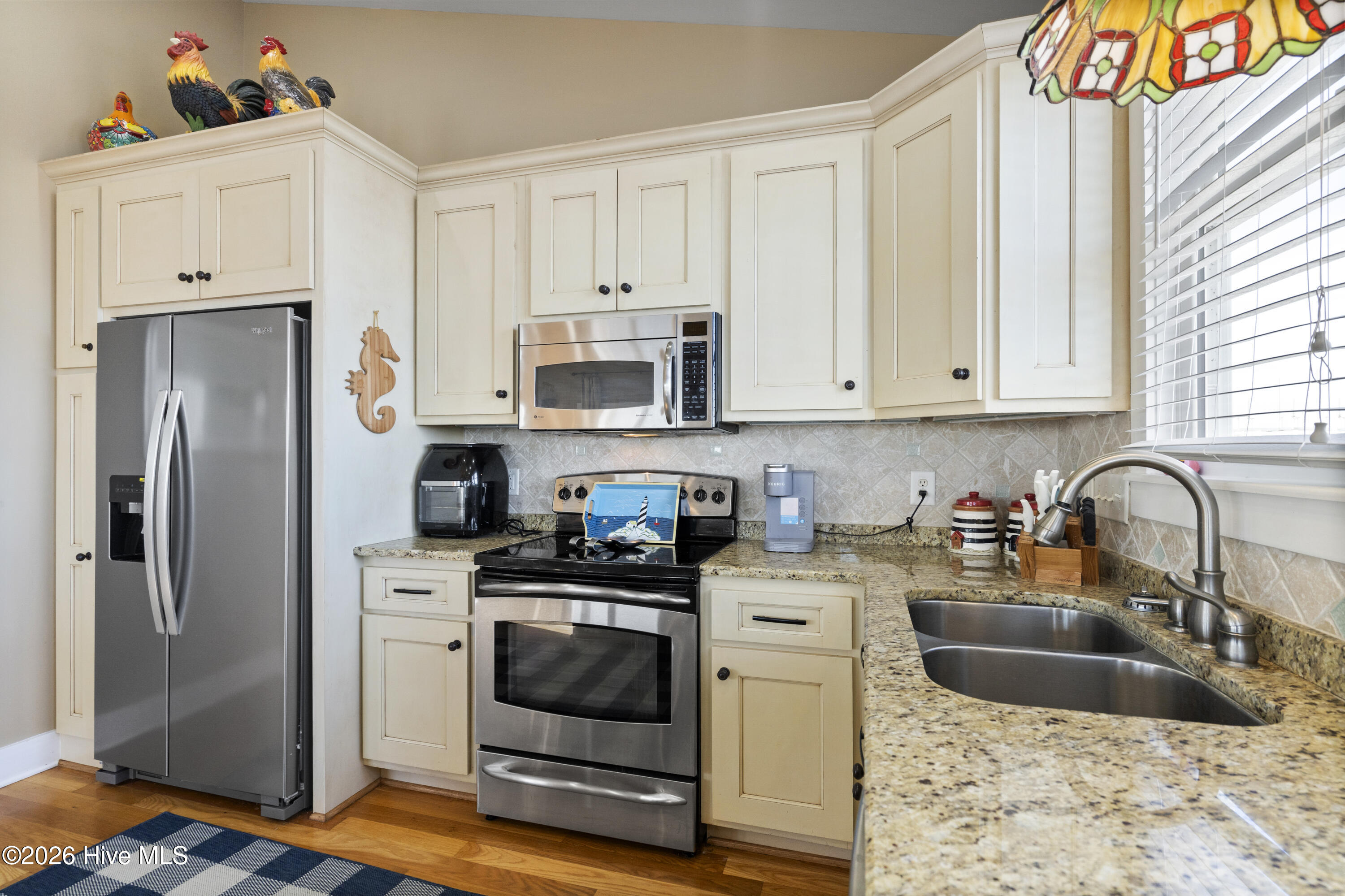 100555944 | Photo 39