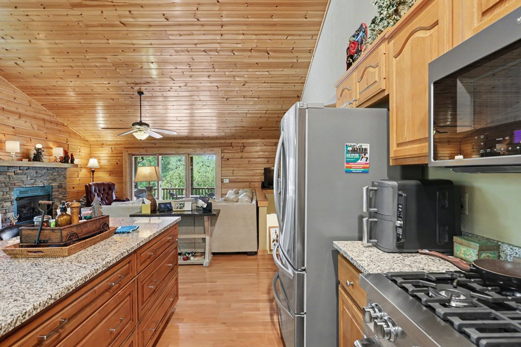 71 Leisure Time Lane, Murphy, NC 28906 Listing Photo  28