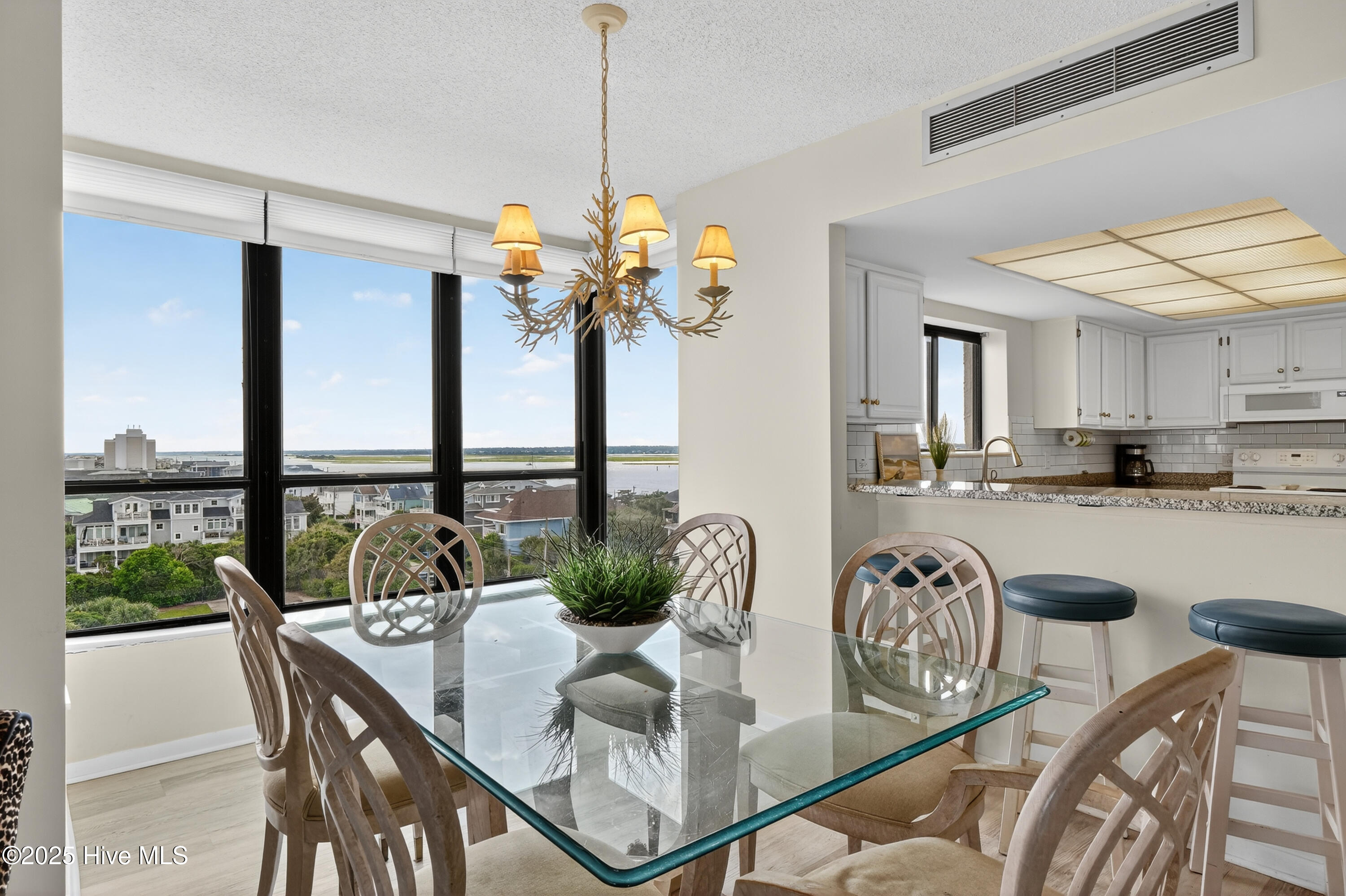 95 S Lumina Avenue 6-K, Wrightsville Beach, NC 28480 – photo 13: Station One - 6-K (13)