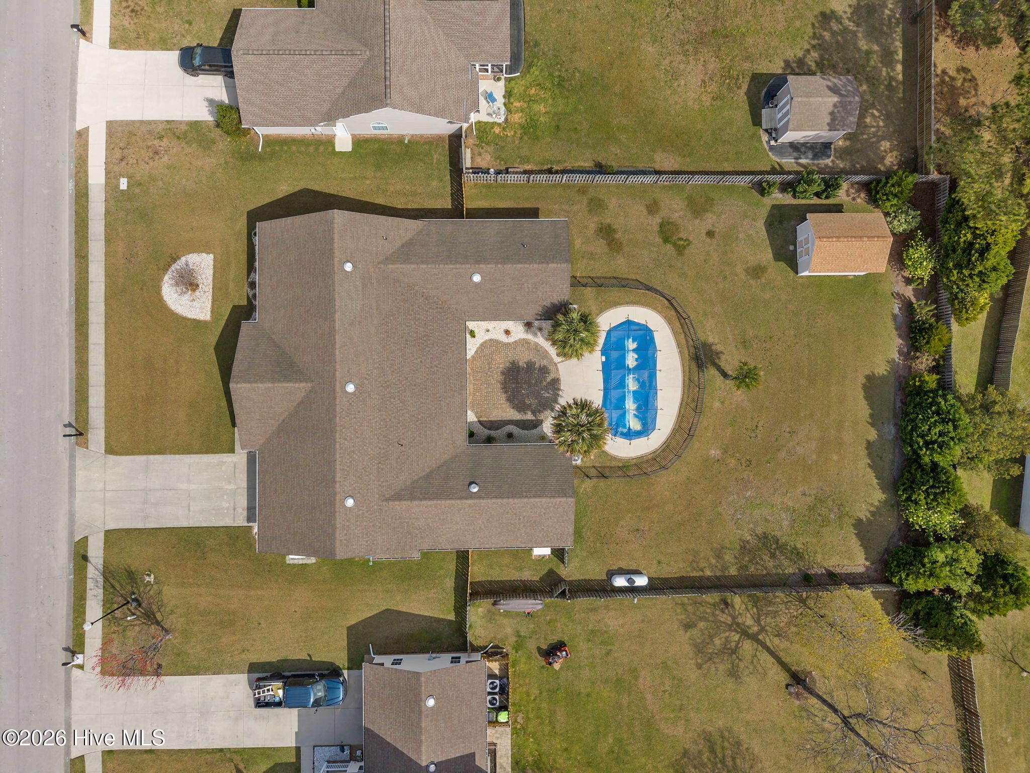 100570536 | Photo 44