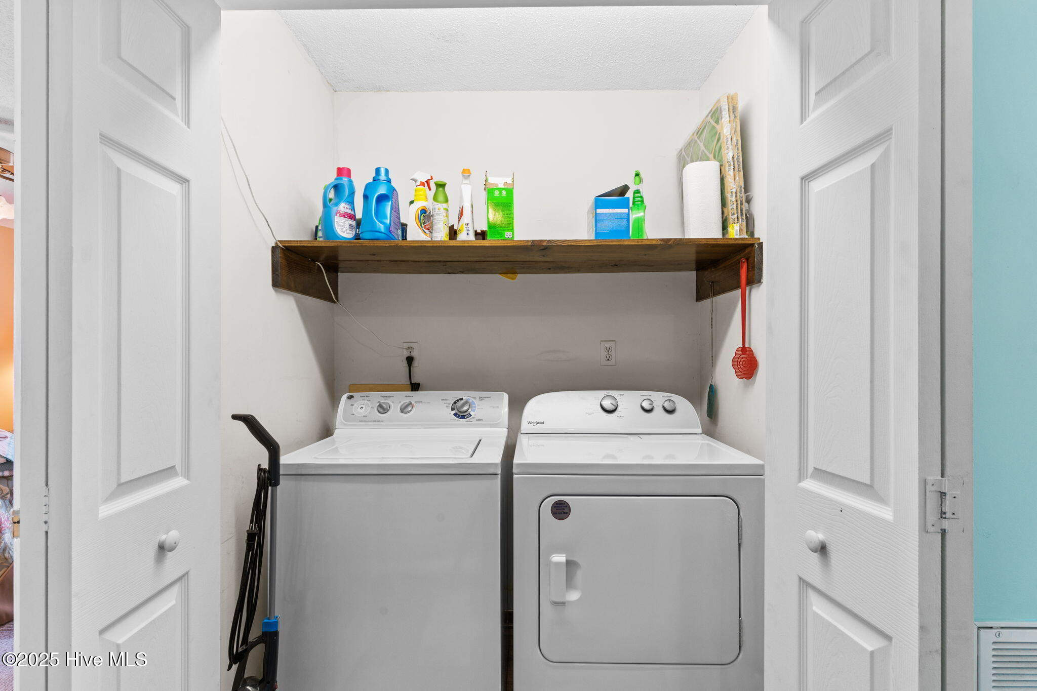 100544107 | Photo 28