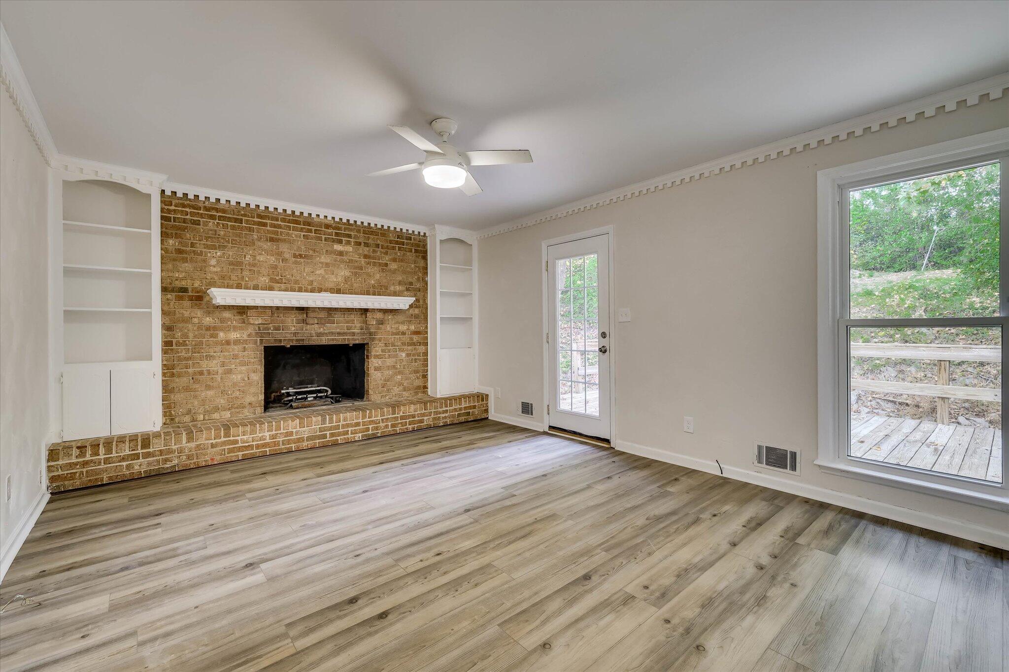 4517 Glennwood Drive