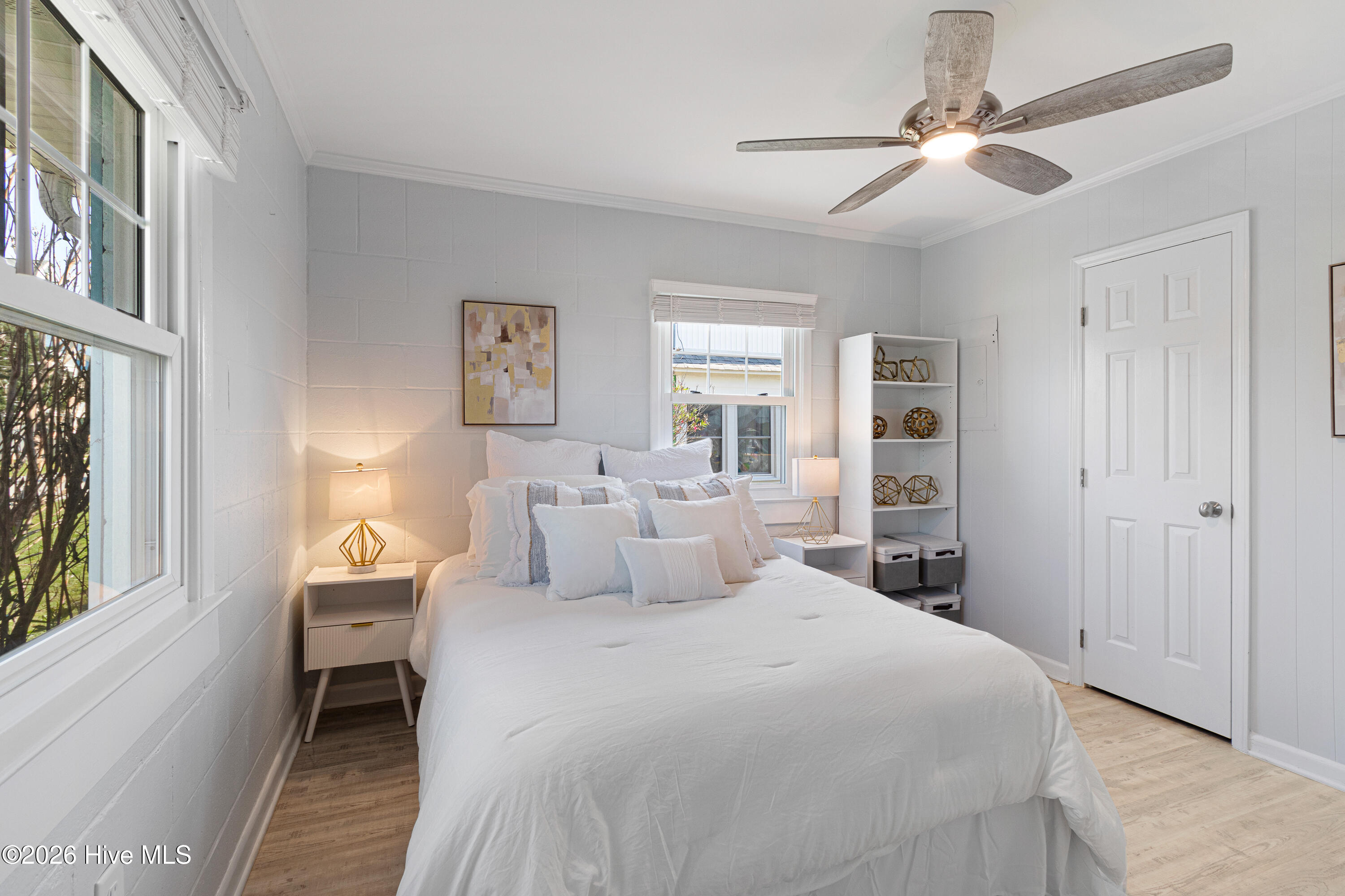 213 W Bogue Sound Drive,Atlantic Beach