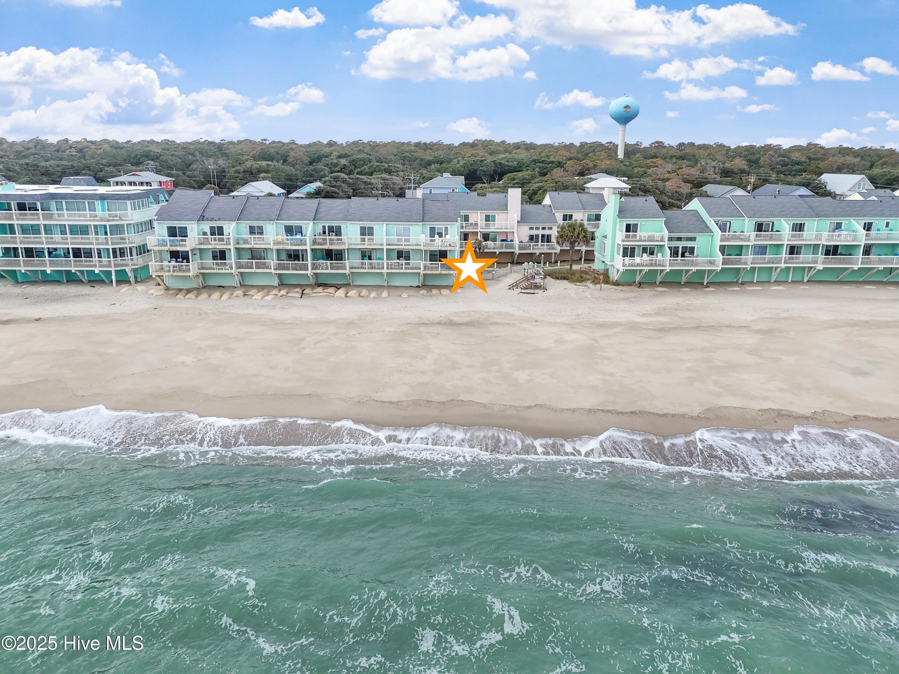 100544302 | Photo 39