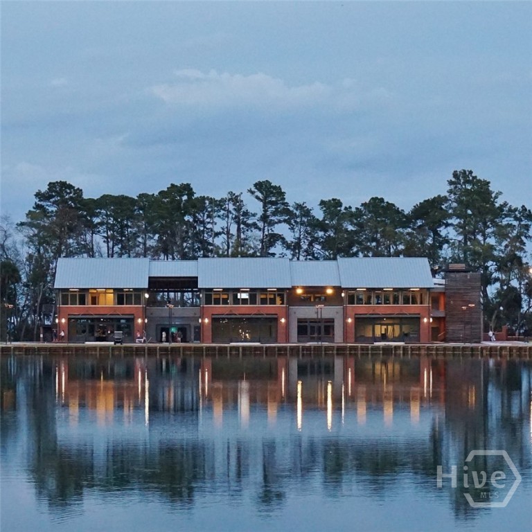 Community Marina Village