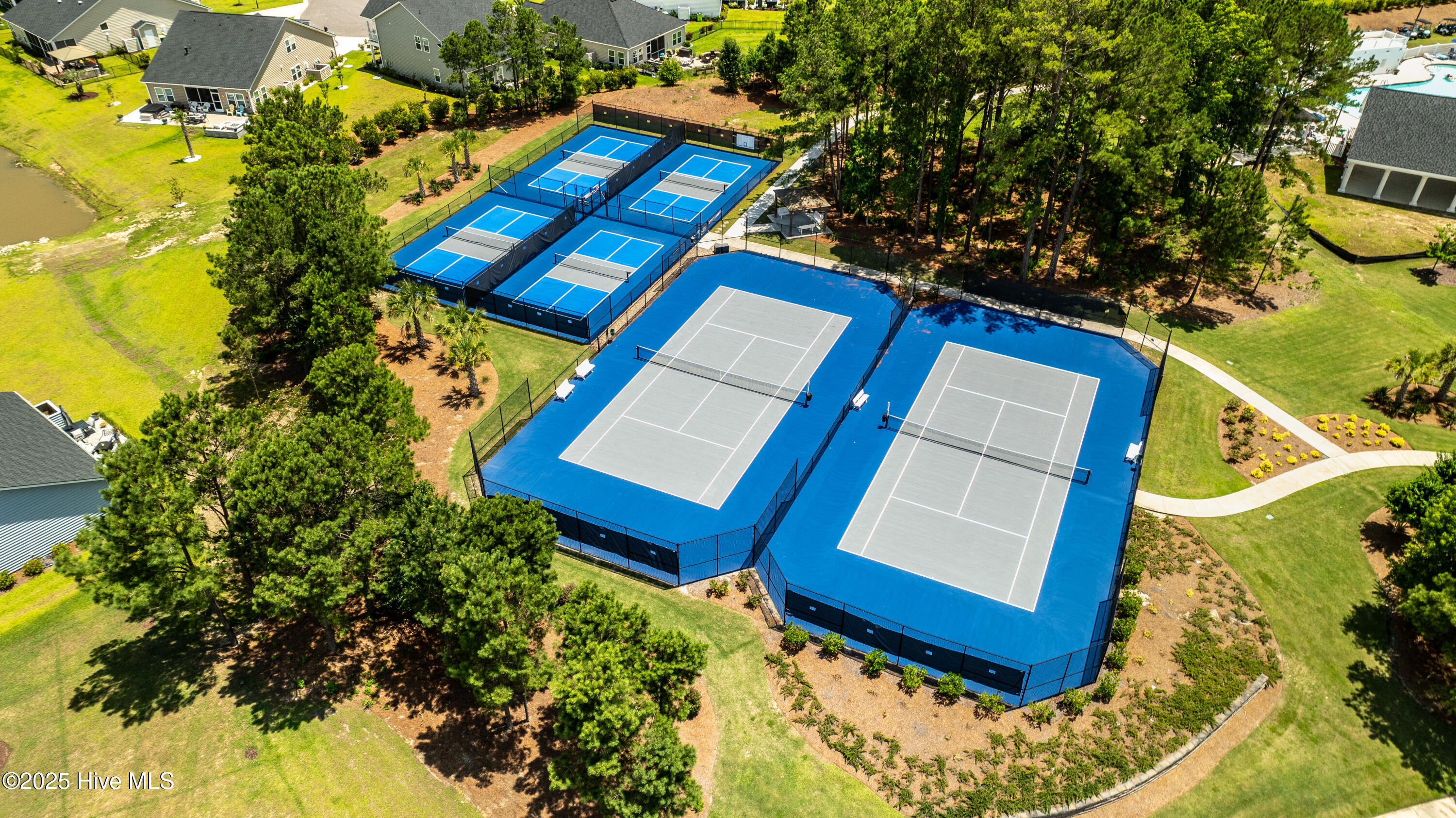 100515314 | Photo 30