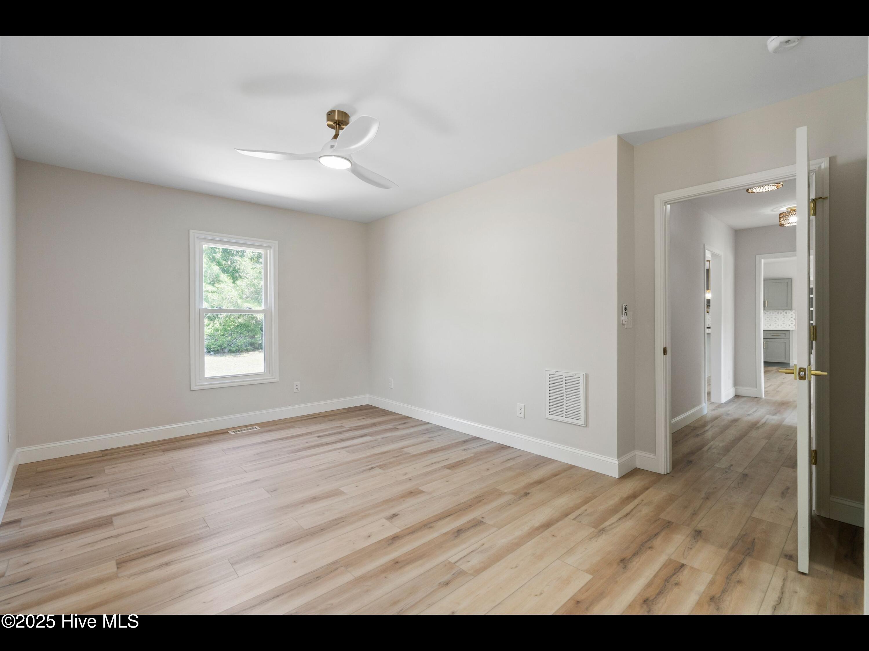 109 Inlet Court, Hampstead, NC 28443 – photo 19: mls-DSC09424