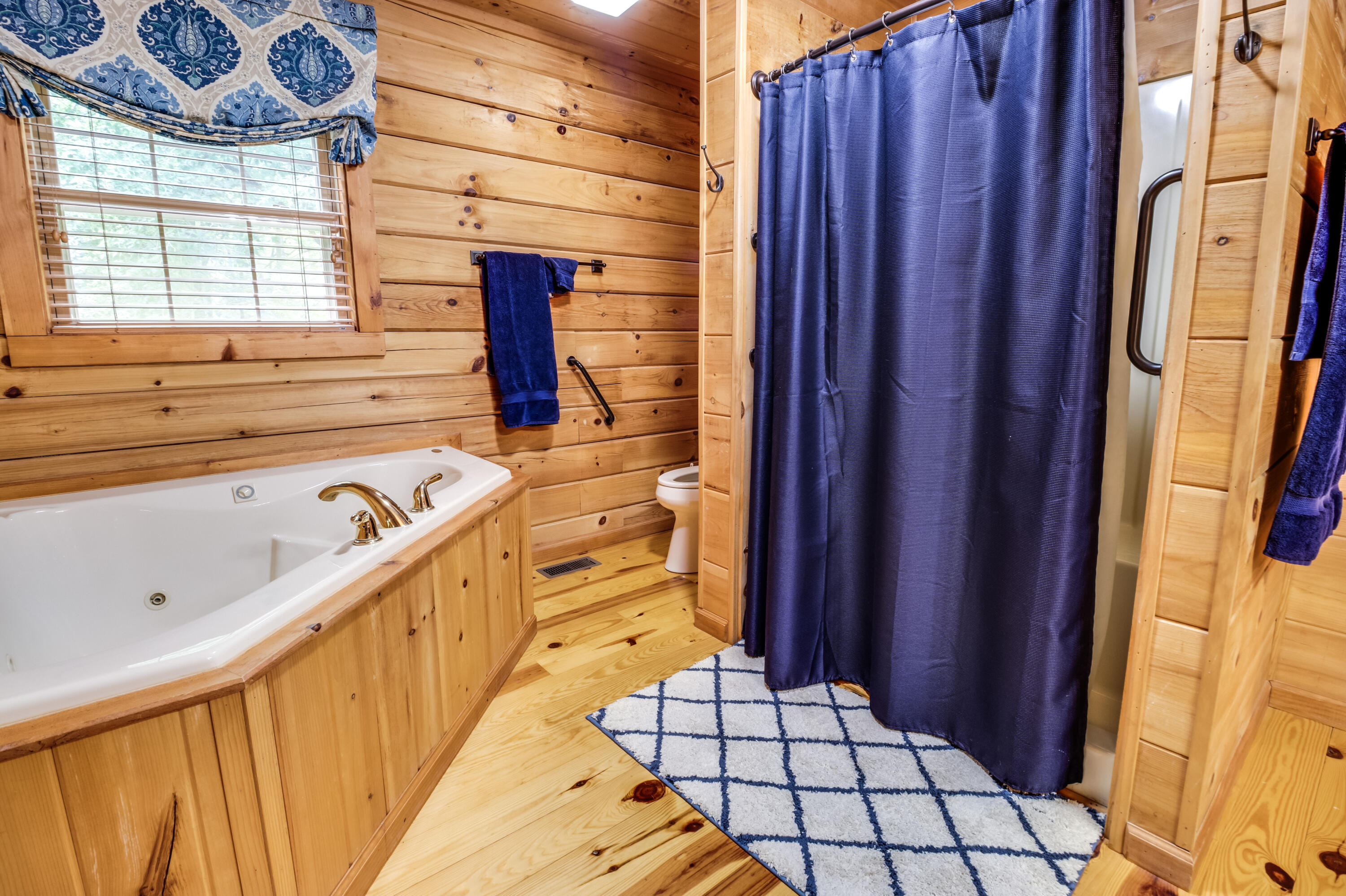2265 Indian Rd-44